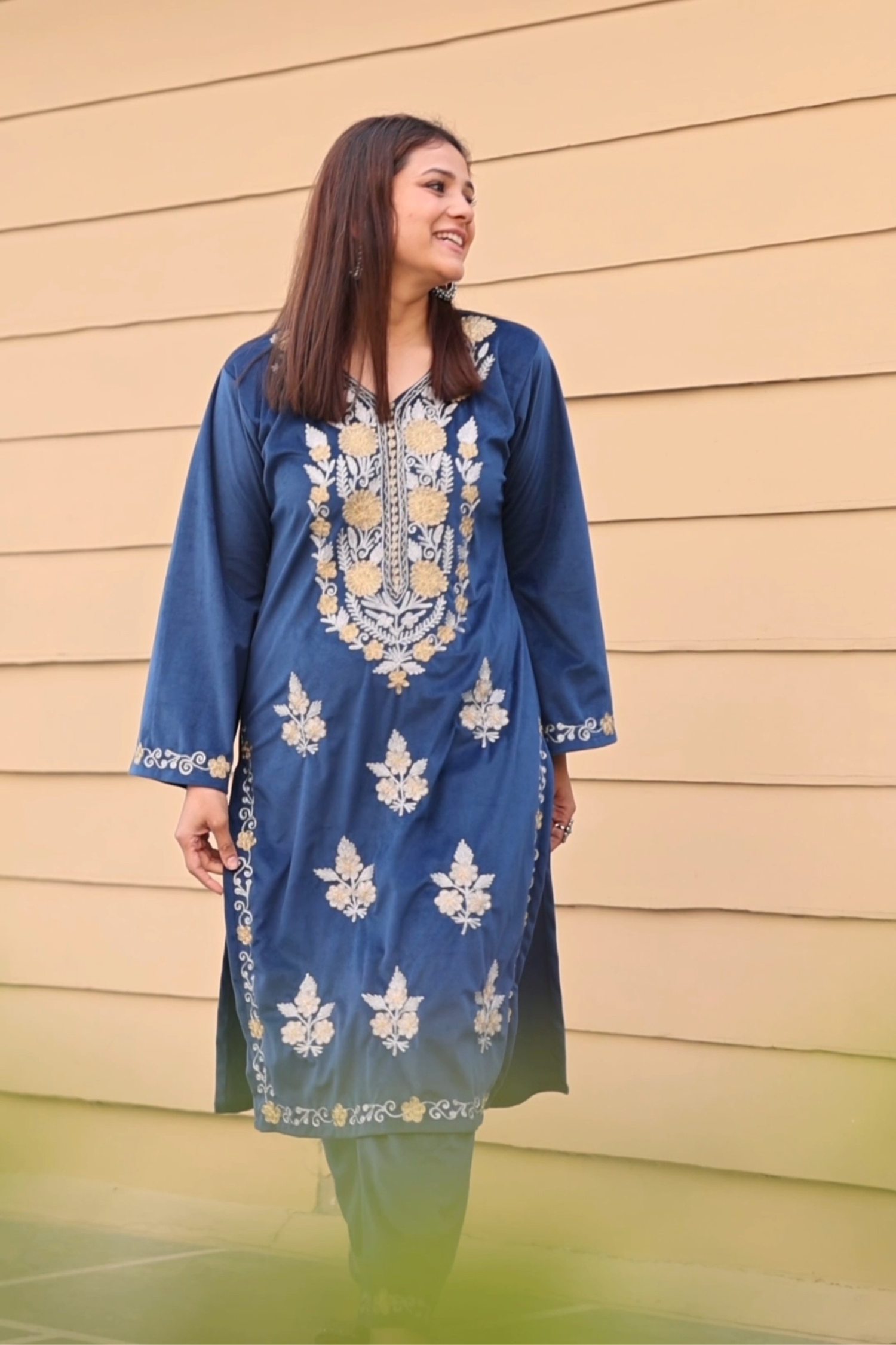 Vatsala Jain wearing Kiran Zari Embroidered Blue Velvet Coord Kurta Set