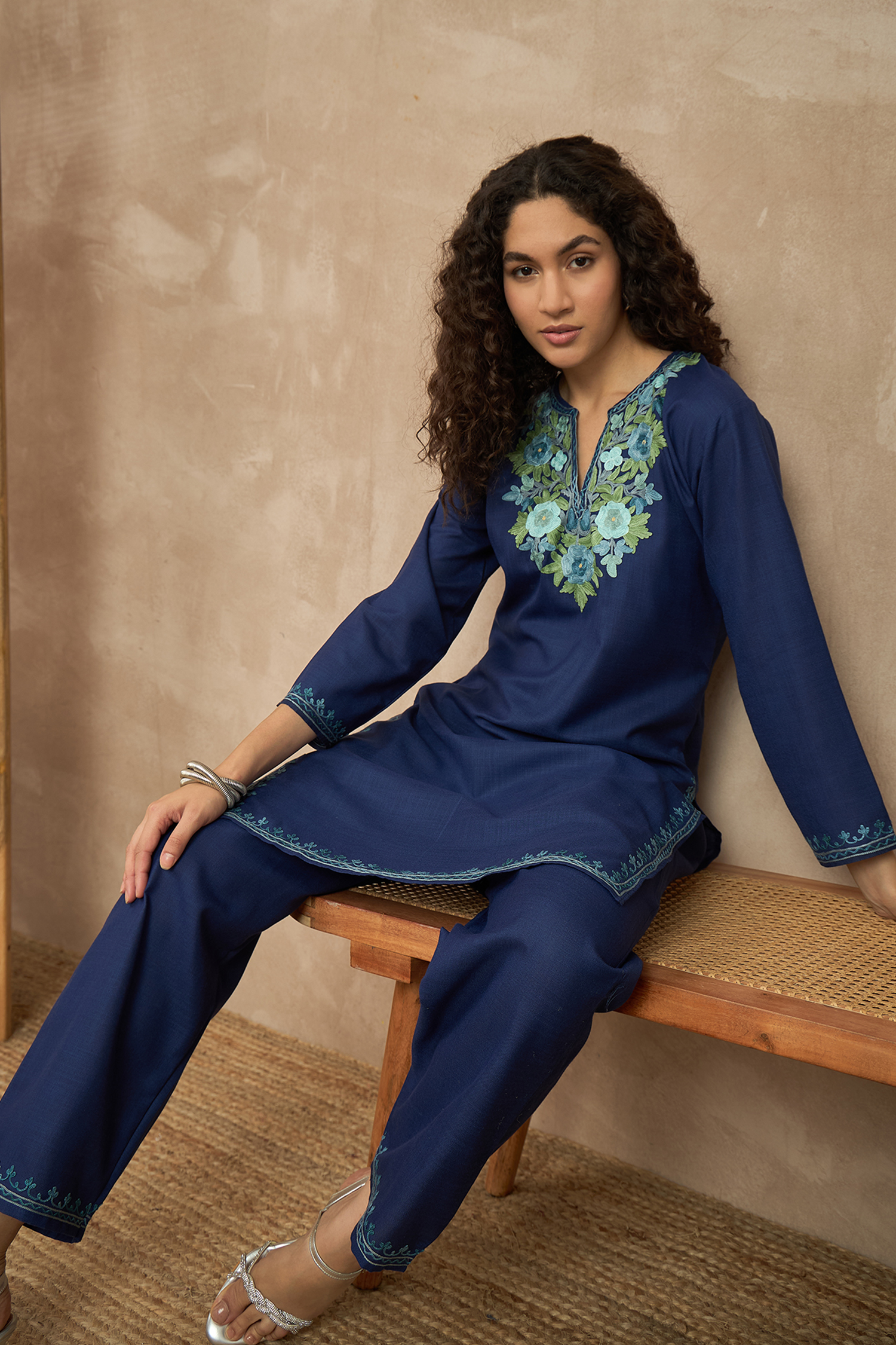 Lata_Blue_Kashmiri_Kurta_Set_shop_Namastay