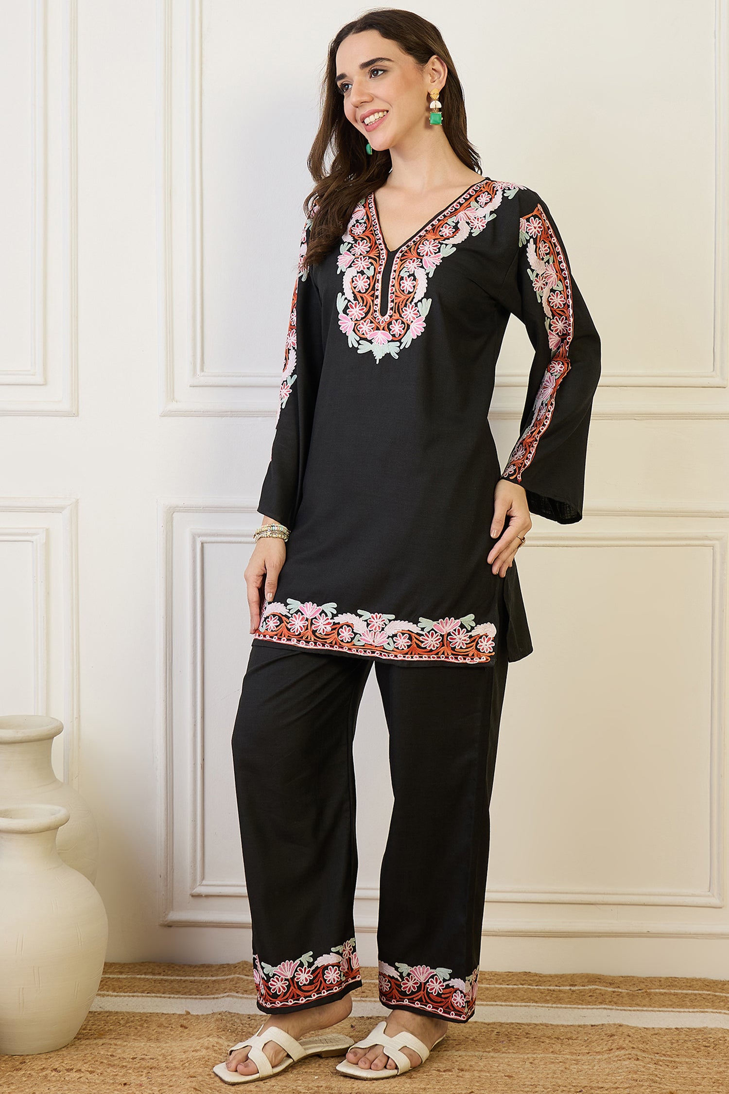 Zahra Kashmiri Kurta with Pants Coord Set