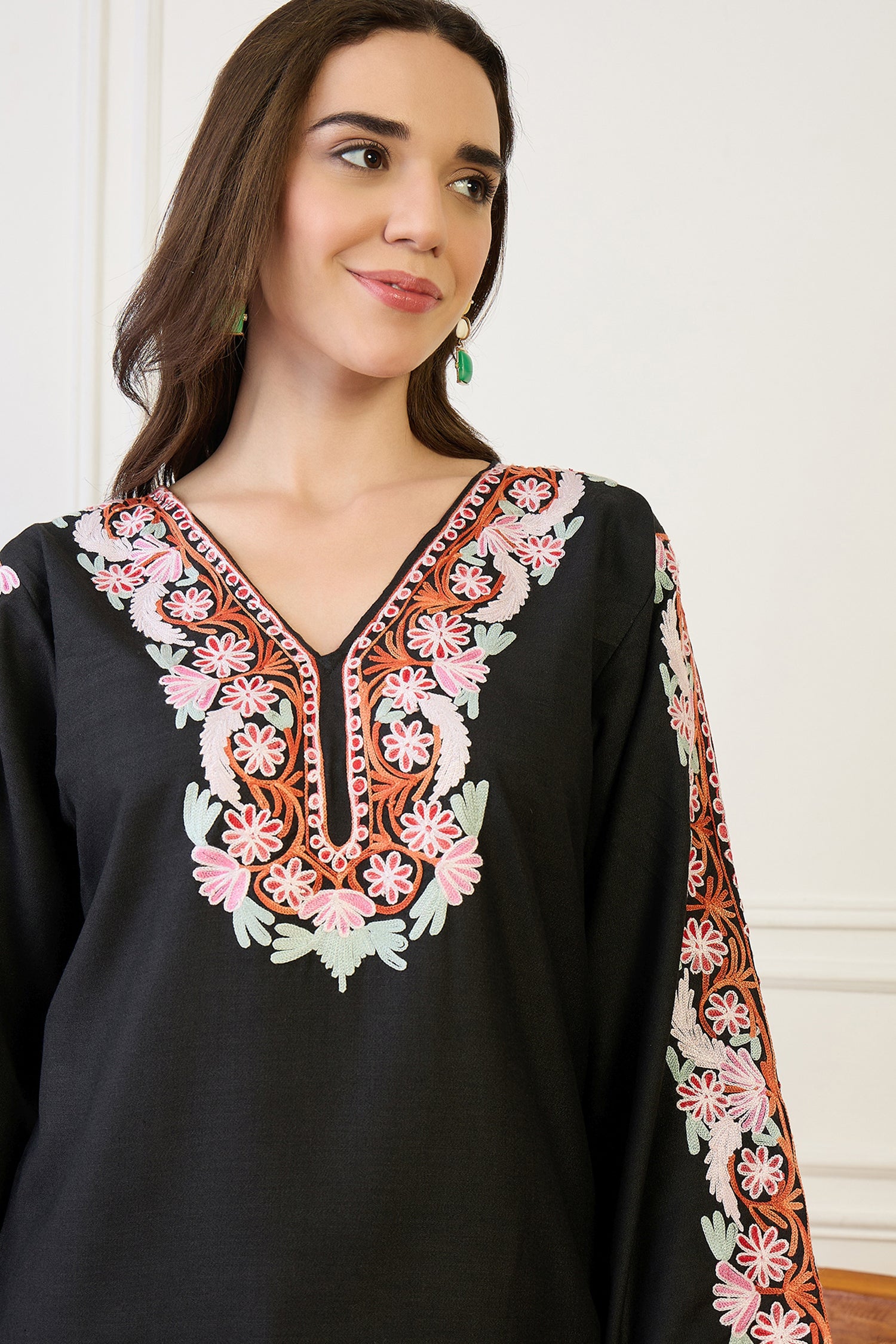 Zahra Kashmiri Kurta with Pants Coord Set
