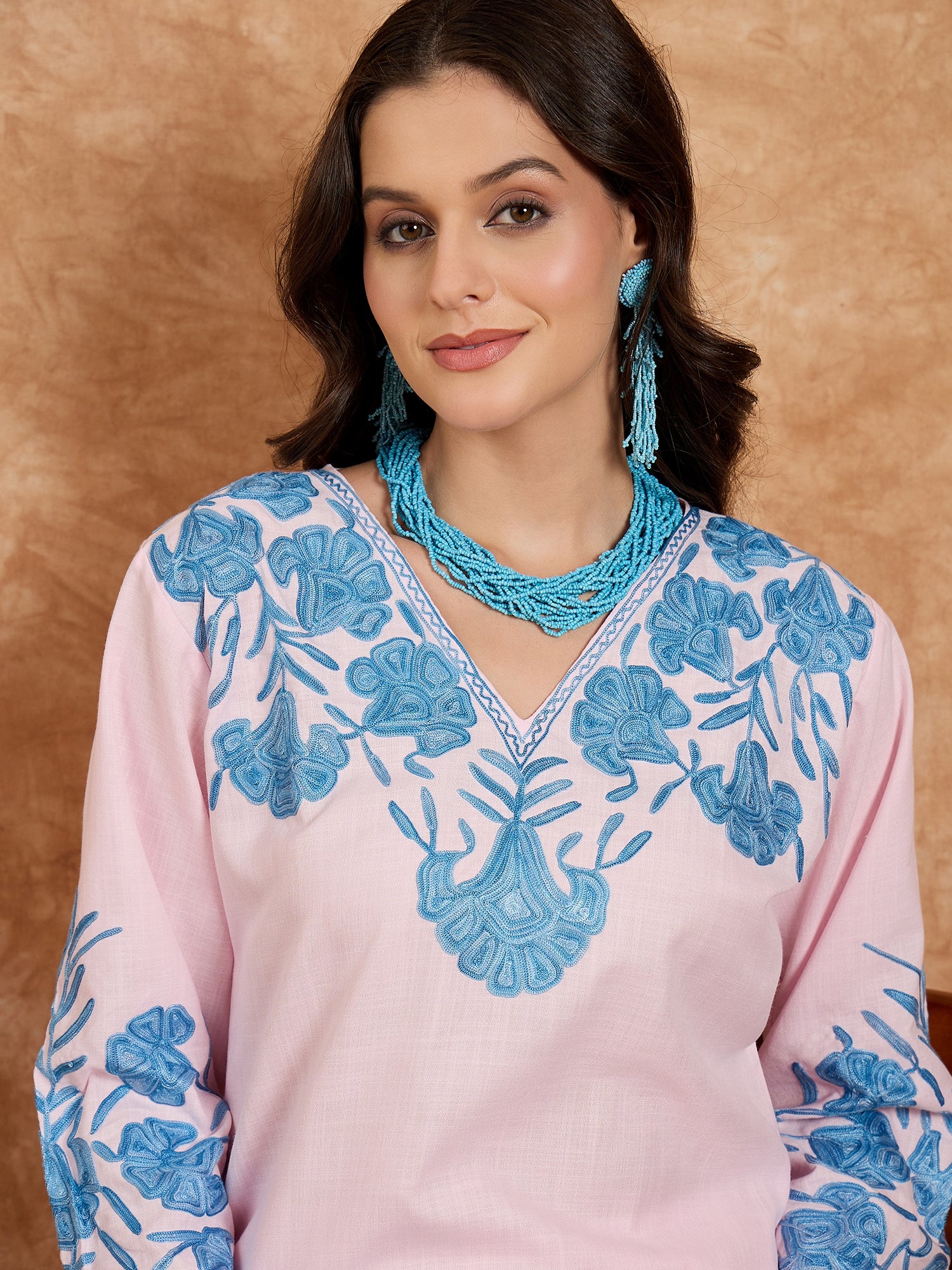 Gul-e-lala Pink Cotton Kashmiri Kurta and Pants Set