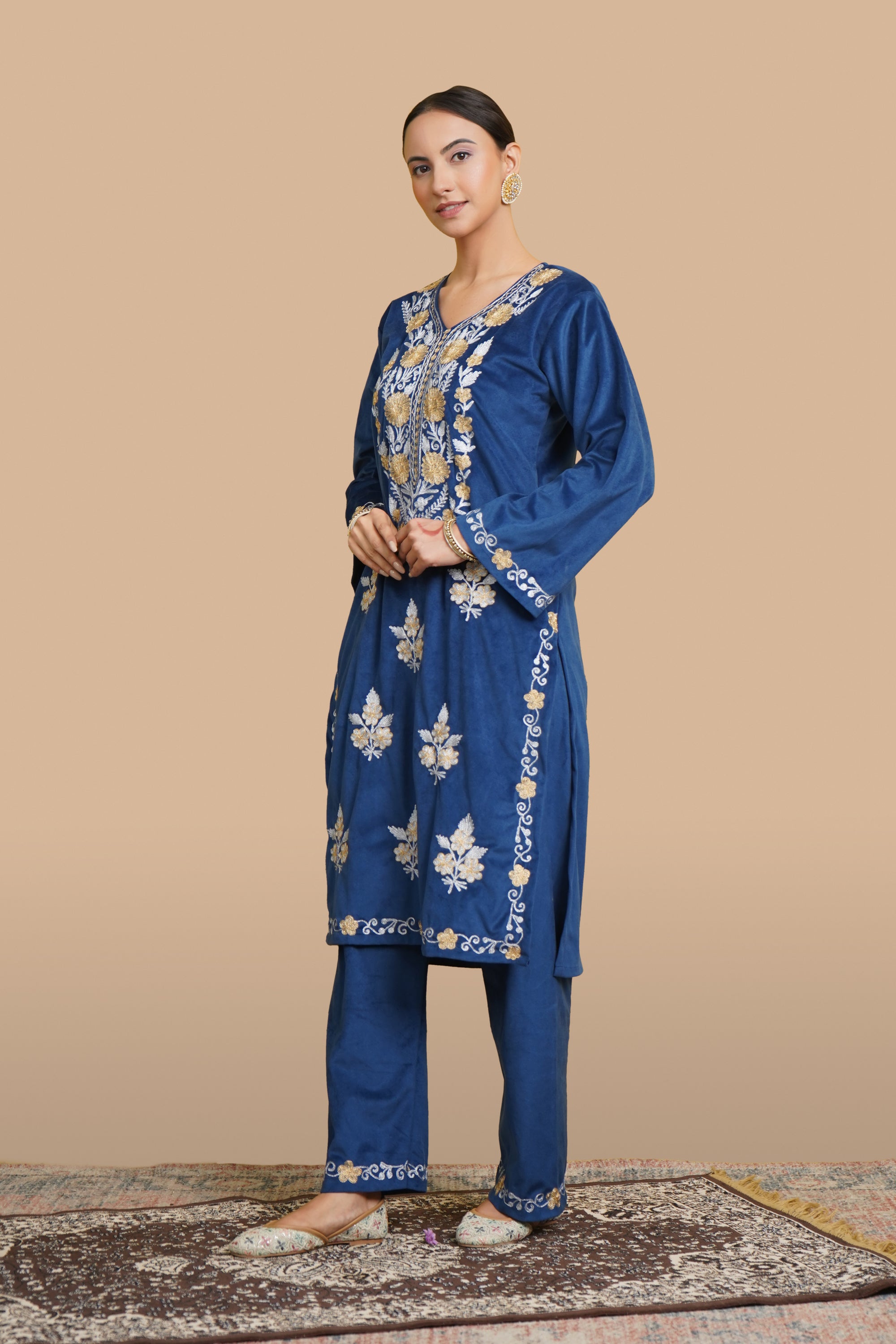 Kiran Zari Embroidered Blue Velvet Coord Kurta Set