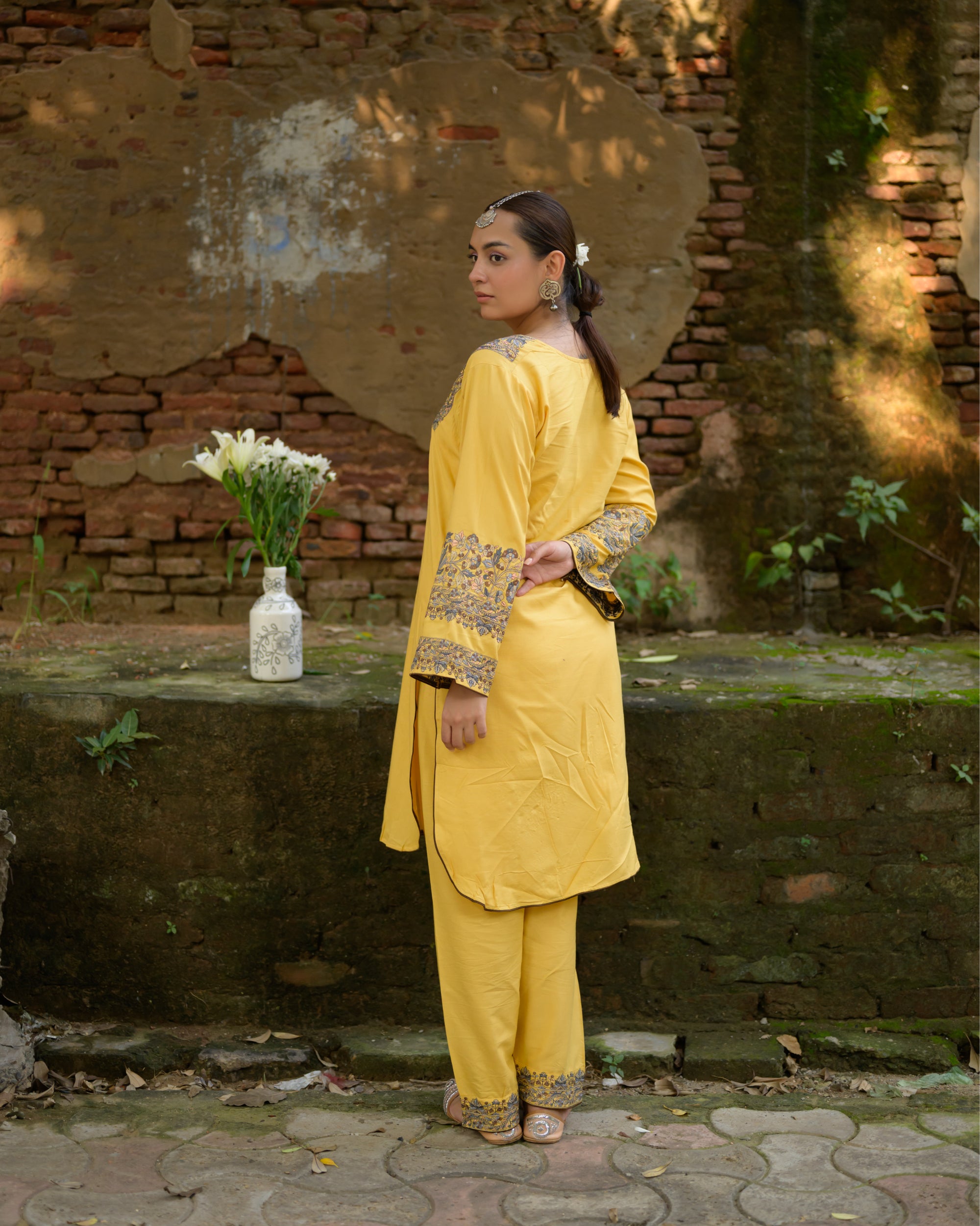 Iman Biscotti Yellow Kashmiri Kurta Co-ord with Pants Set