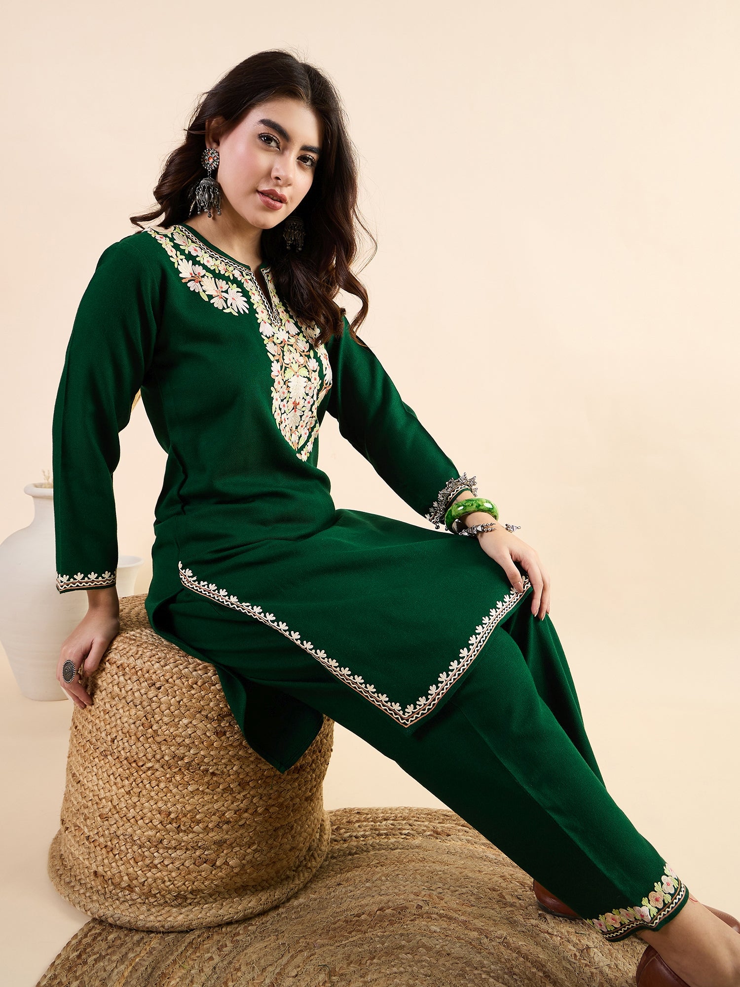 Rima_Green_Kashmiri_Woollen_Kurta_Co-ord_Set_shop_Namastay
