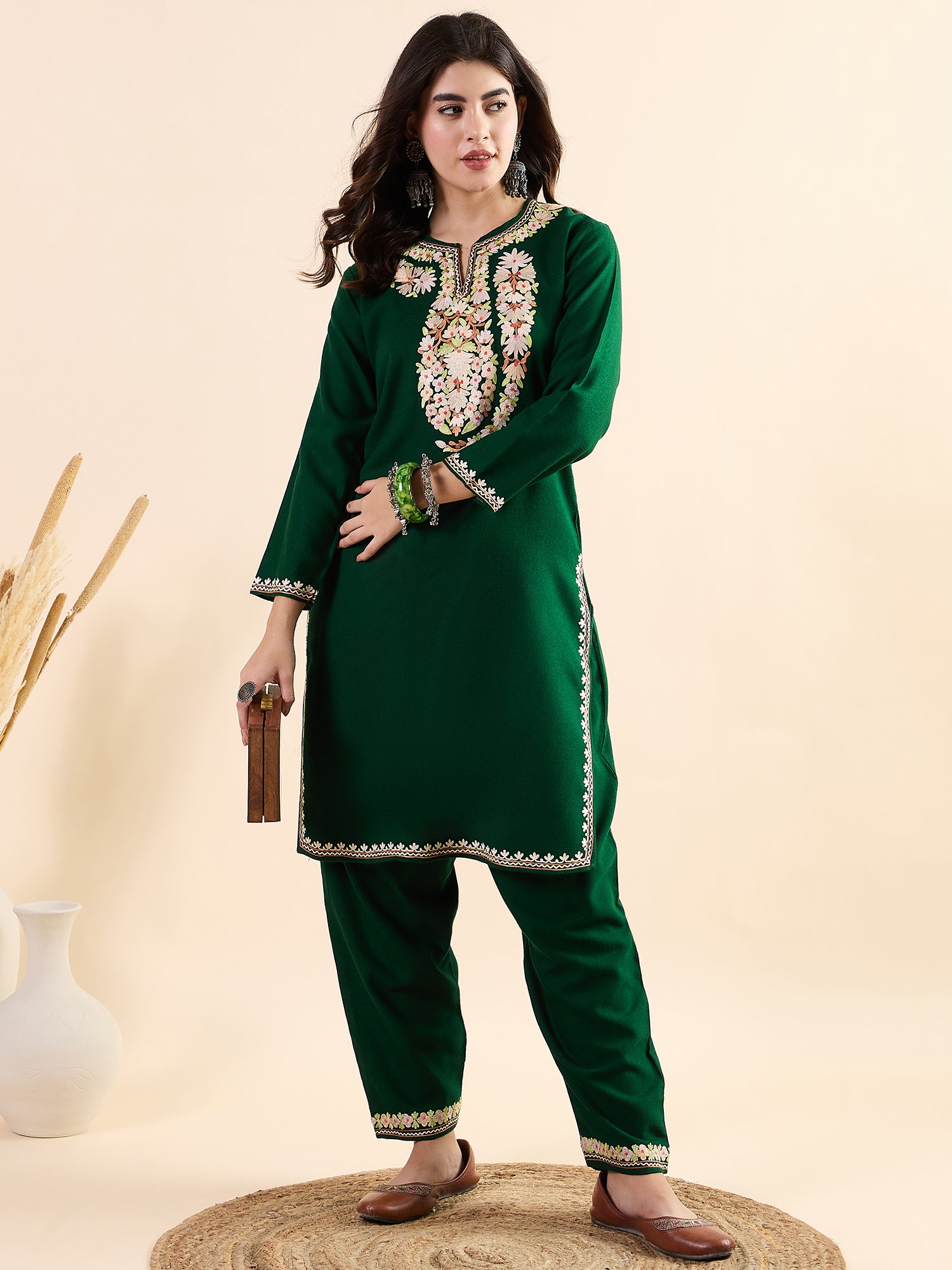 Rima_Green_Kashmiri_Woollen_Kurta_Co-ord_Set_shop_Namastay