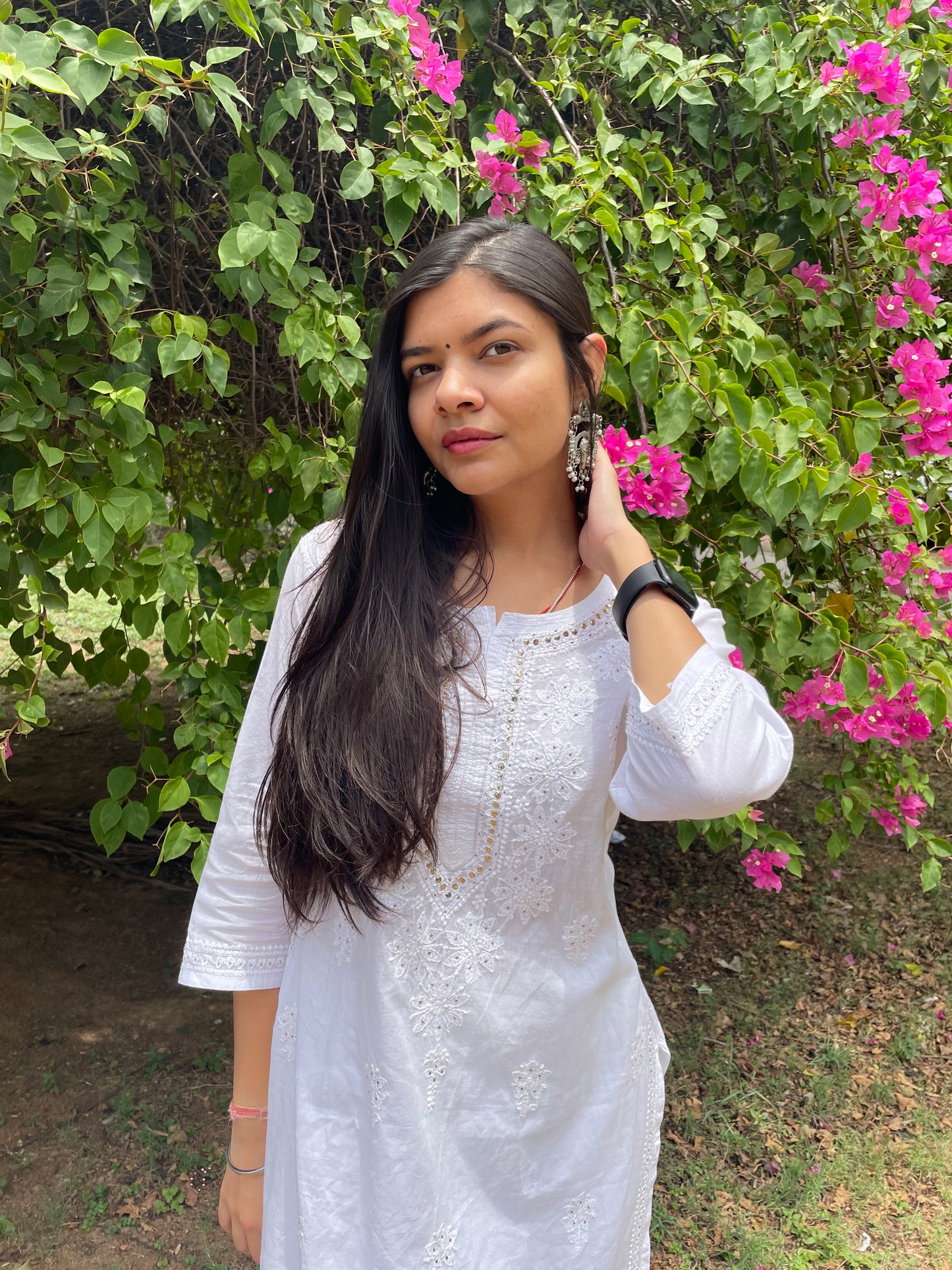 Nazakat Chikan Mukaish Kurta