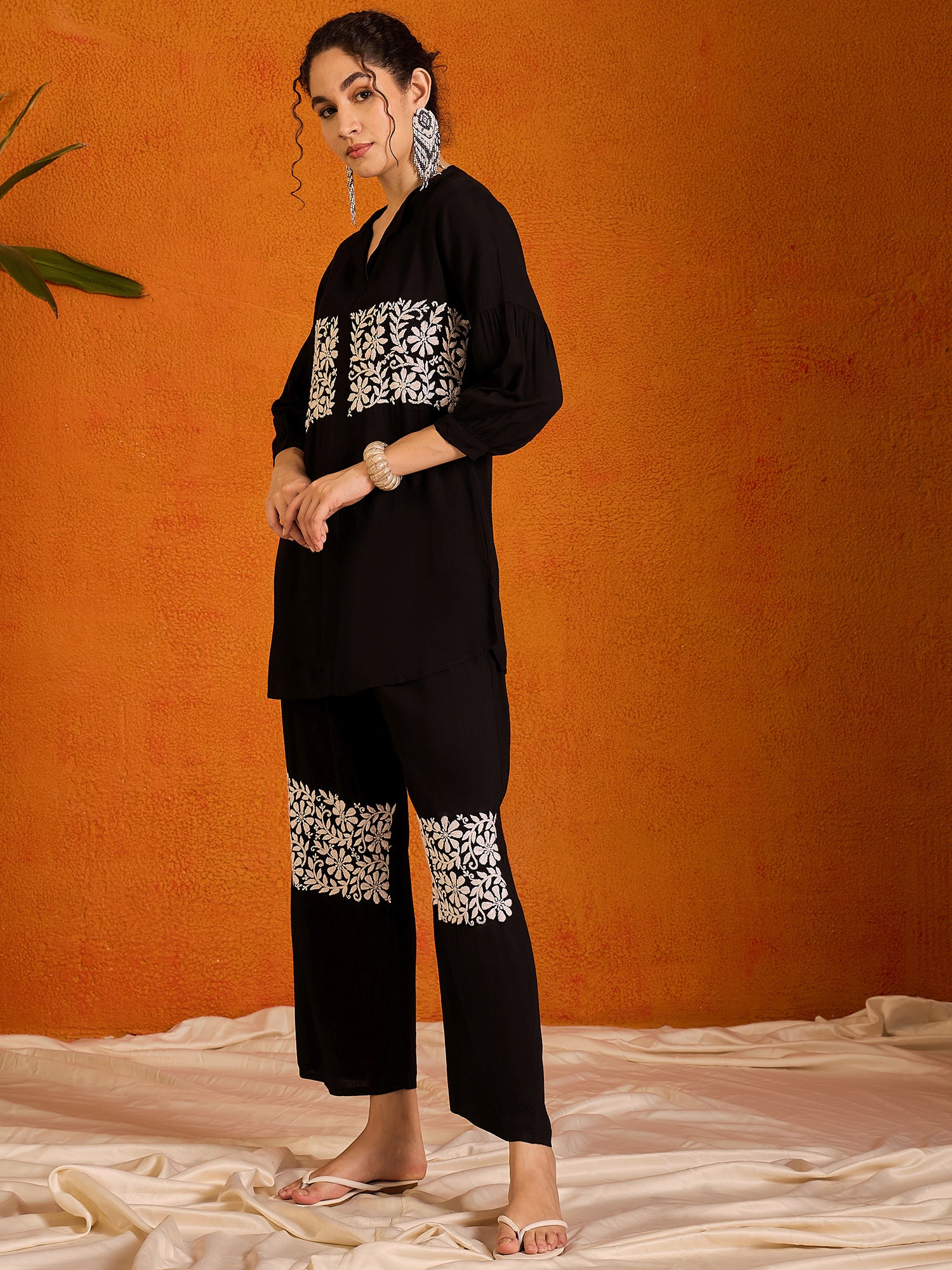 Kiara_Chikankari_Modal_Co-ord_Cotton_Kurta_Set_shop_Namastay