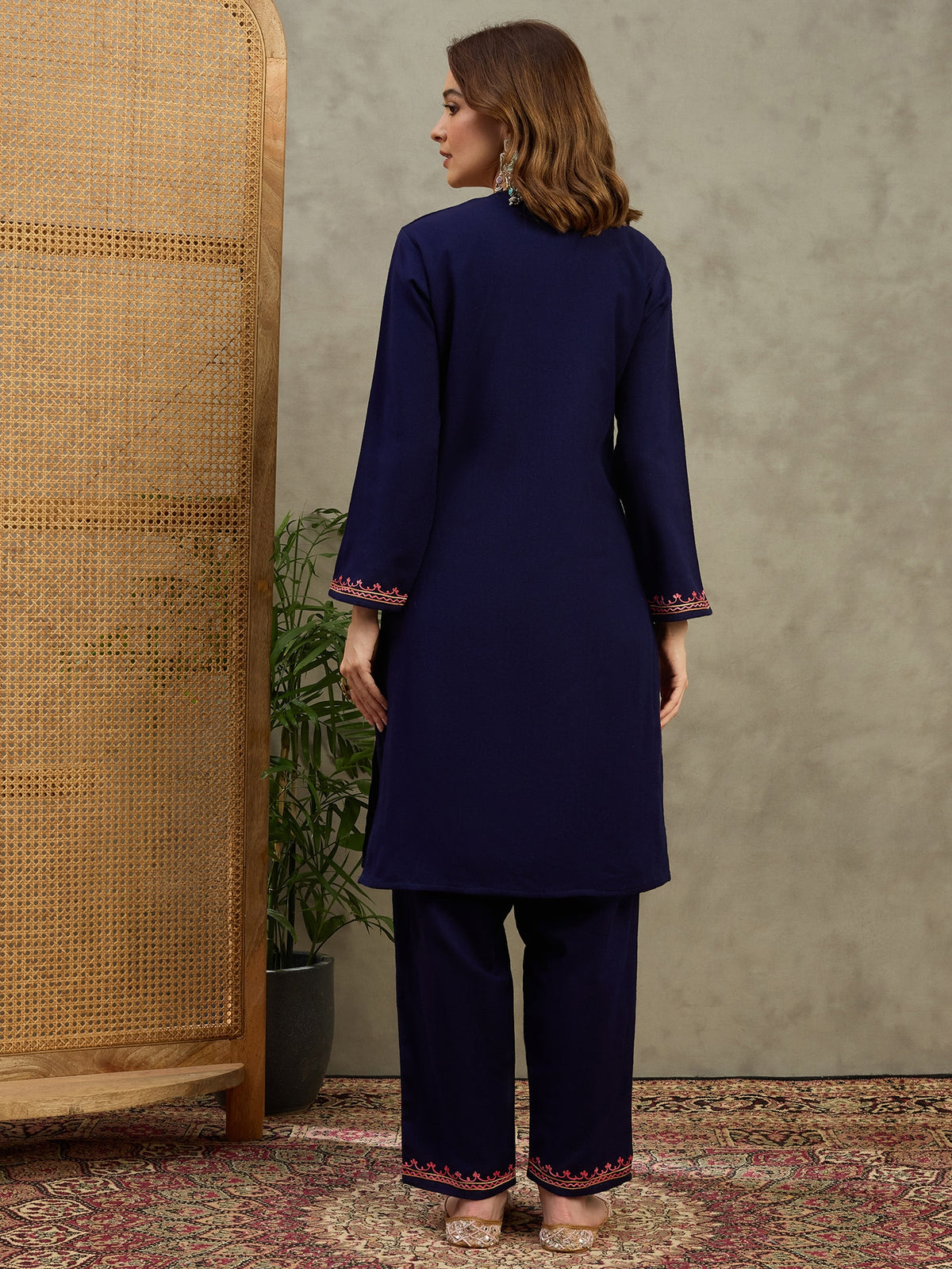 Dania Blue Aari Embroidered Kashmiri Woollen Kurta with Pants Set