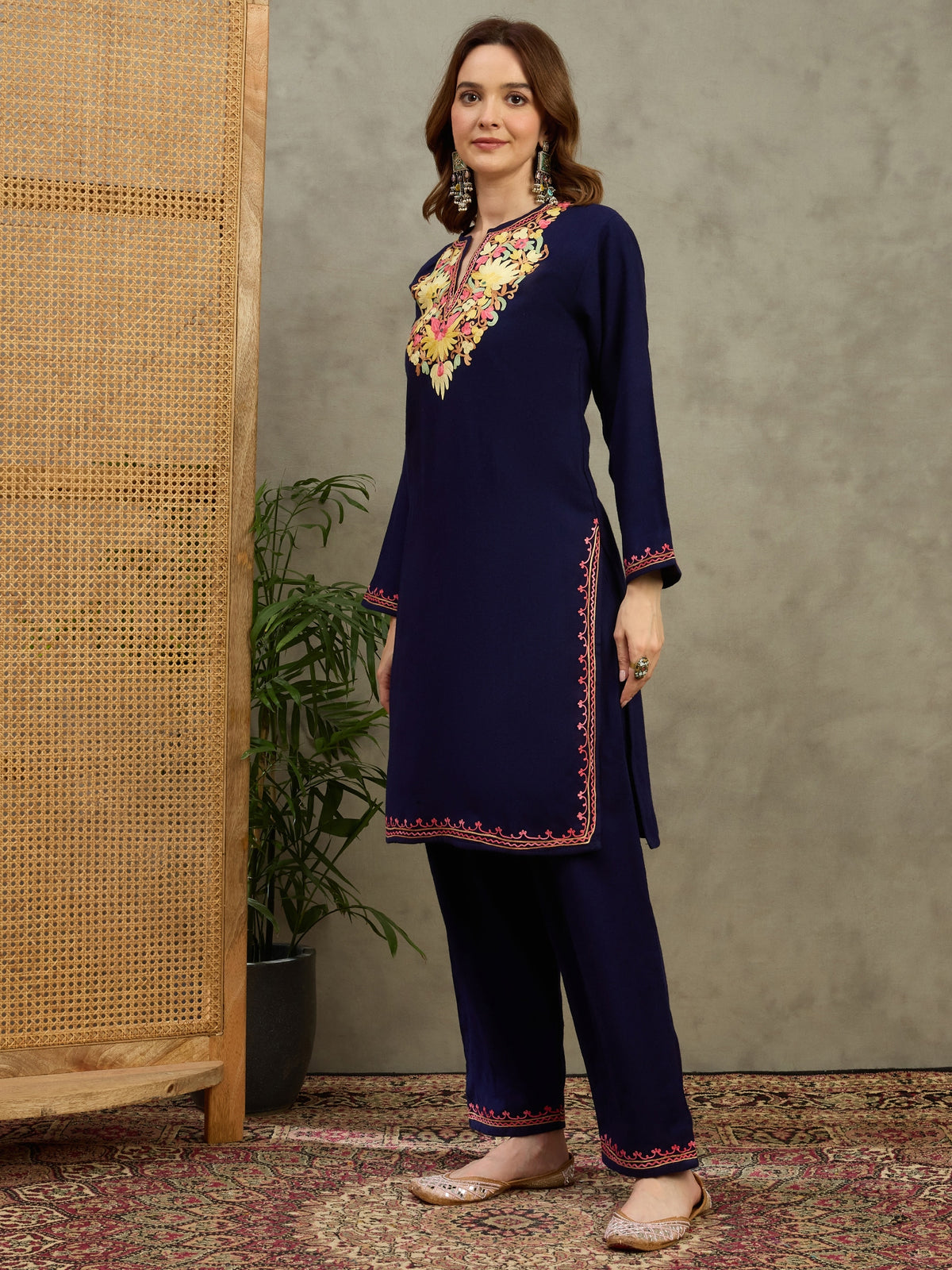 Dania Blue Aari Embroidered Kashmiri Woollen Kurta with Pants Set
