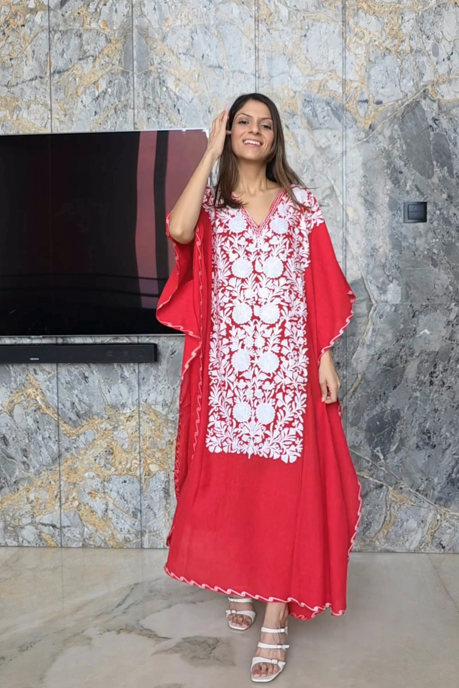 Zahra Abiali Jani In Crimson Red Kashmiri Summer Kaftan - Long