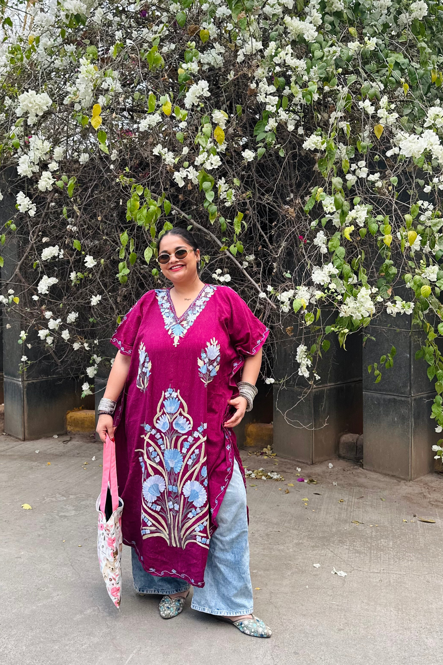 Ishita Singh In Mademoiselle Maroon Kashmiri Summer Long Cotton Kaftan