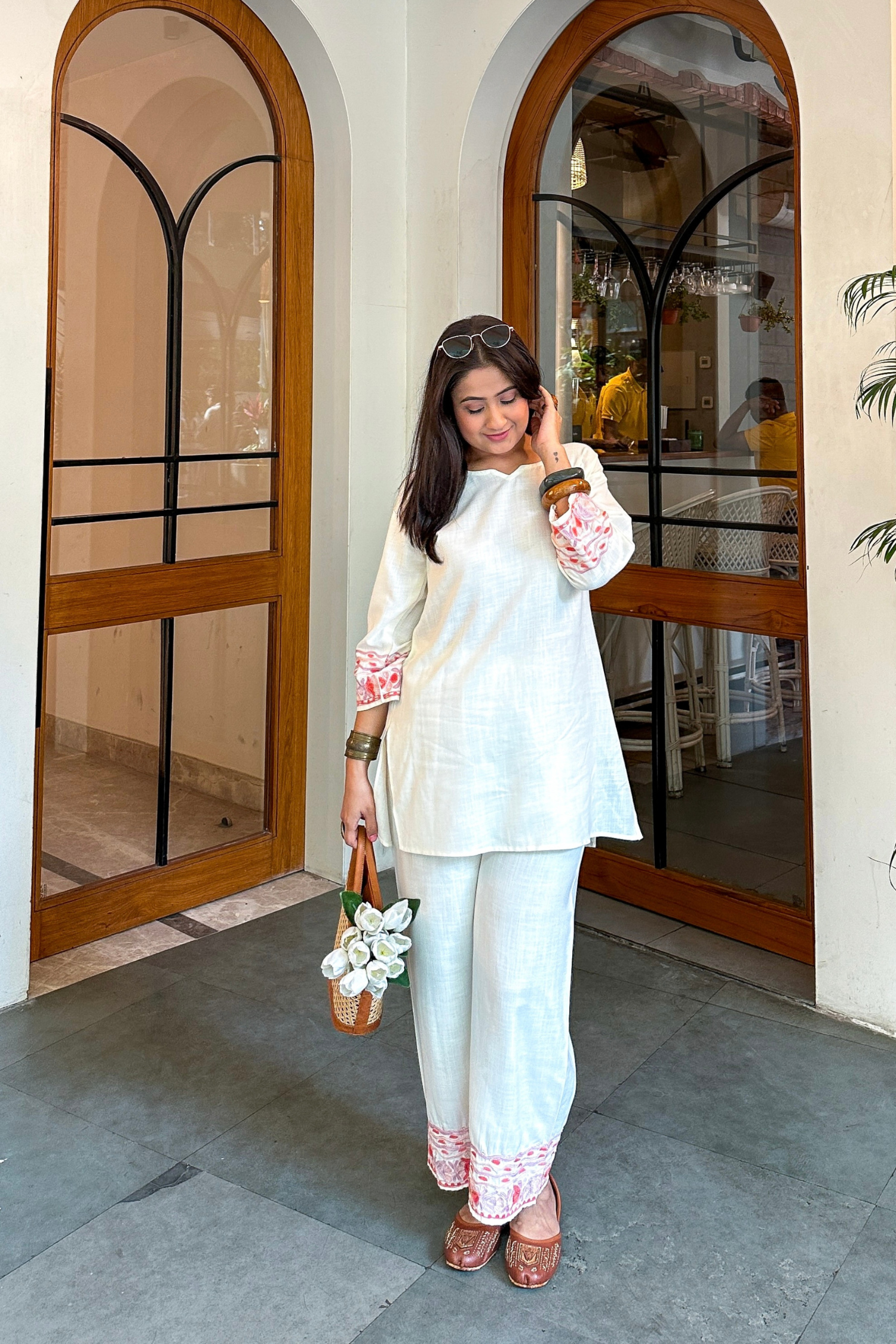 Charu Agrawal In Brunch Breeze White Kashmiri Cotton Kurta Pants Coord Set