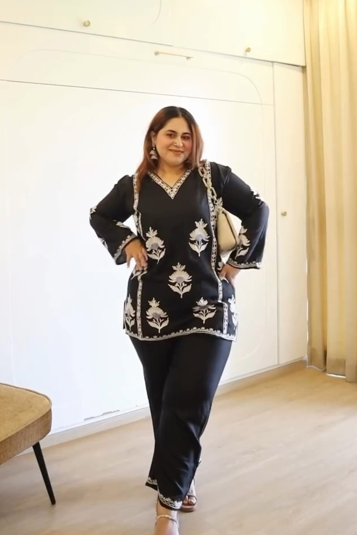 Aashna Bhagwani In Aiza Cotton Kashmiri Kurta Co-ord Set
