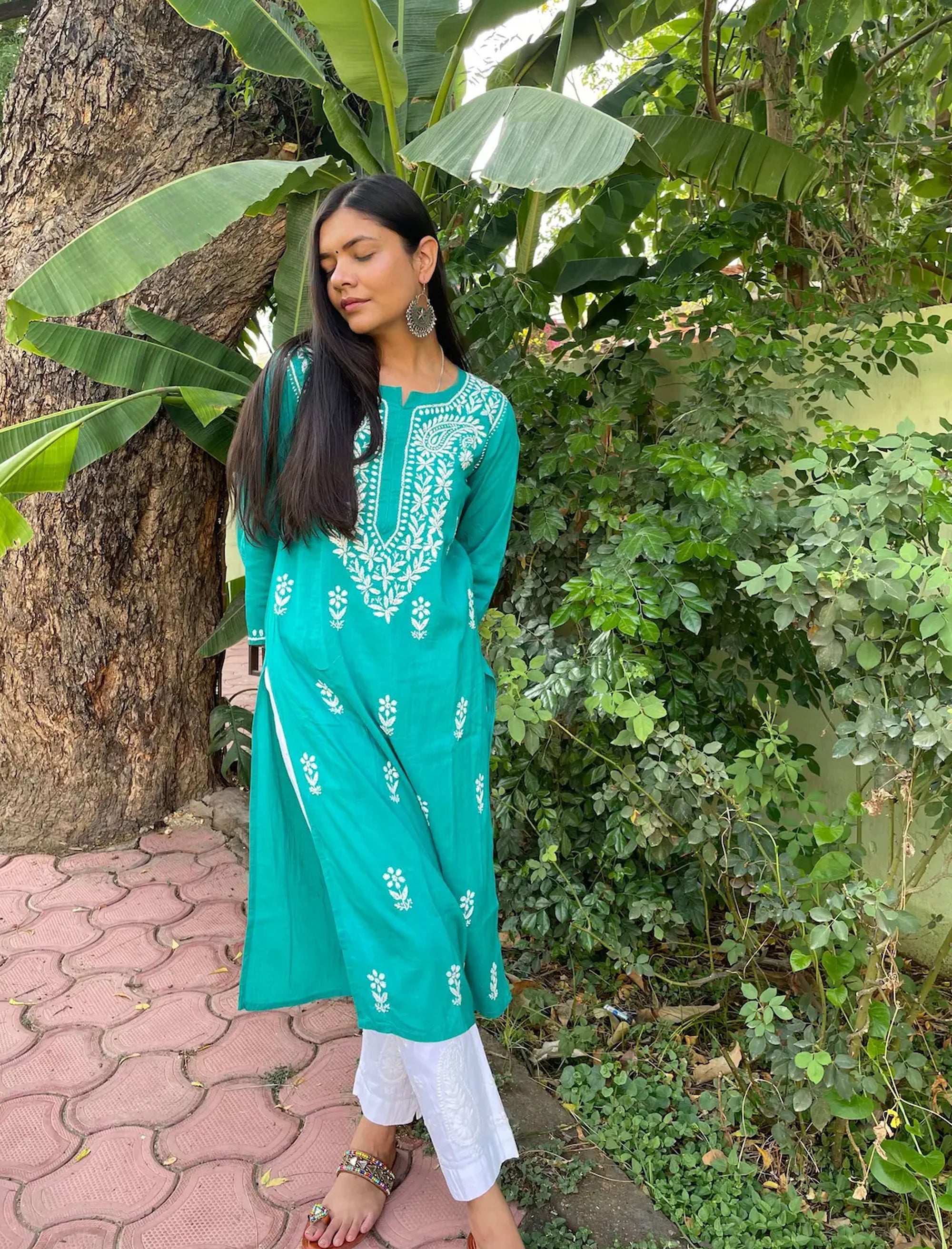 Aasma_Chikankari_Cotton_Kurta_shop_Namastay