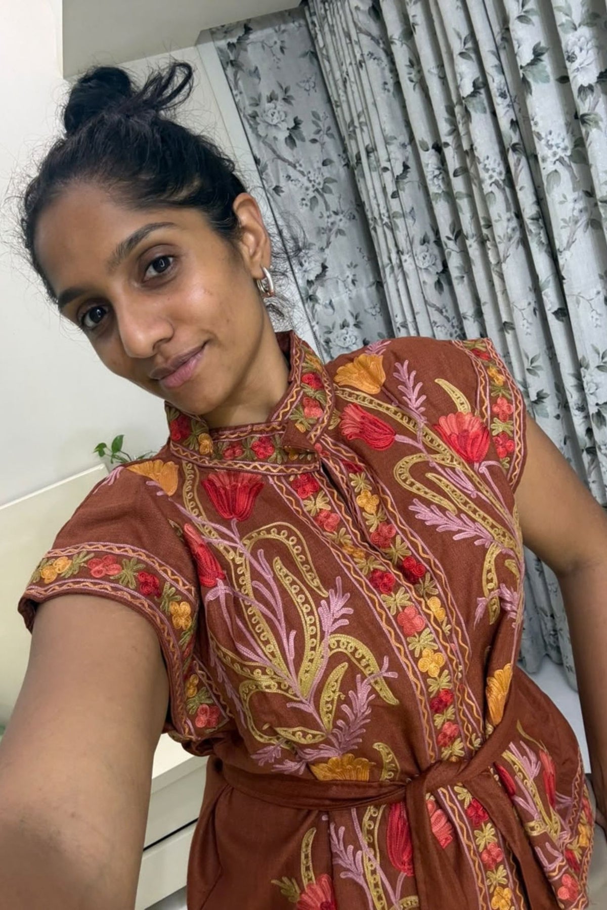 Jamie Lever In Raahat Mocha Kashmiri Cotton Kimono Short Jacket
