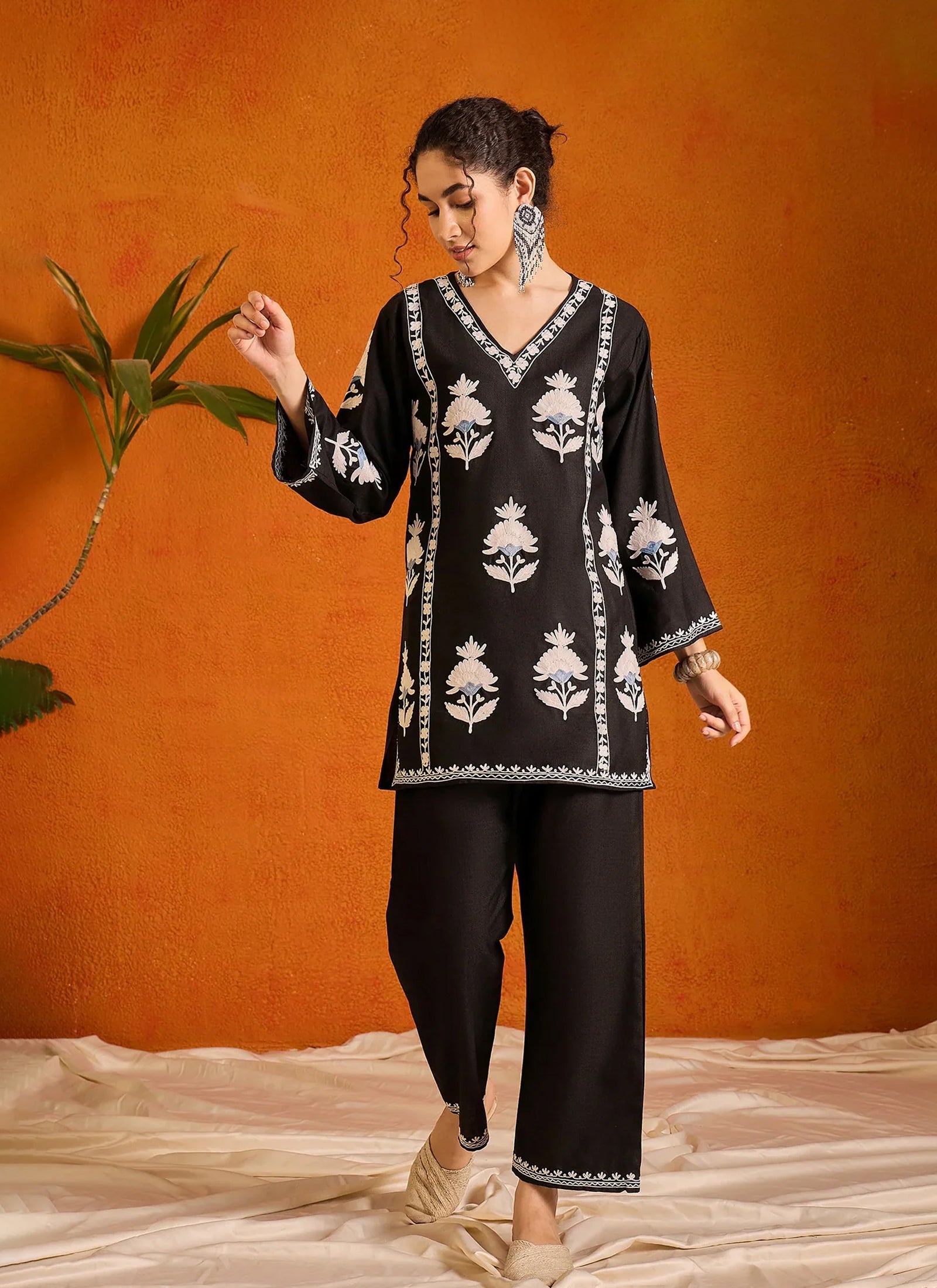 Aiza Cotton Kashmiri Kurta Co-ord Set