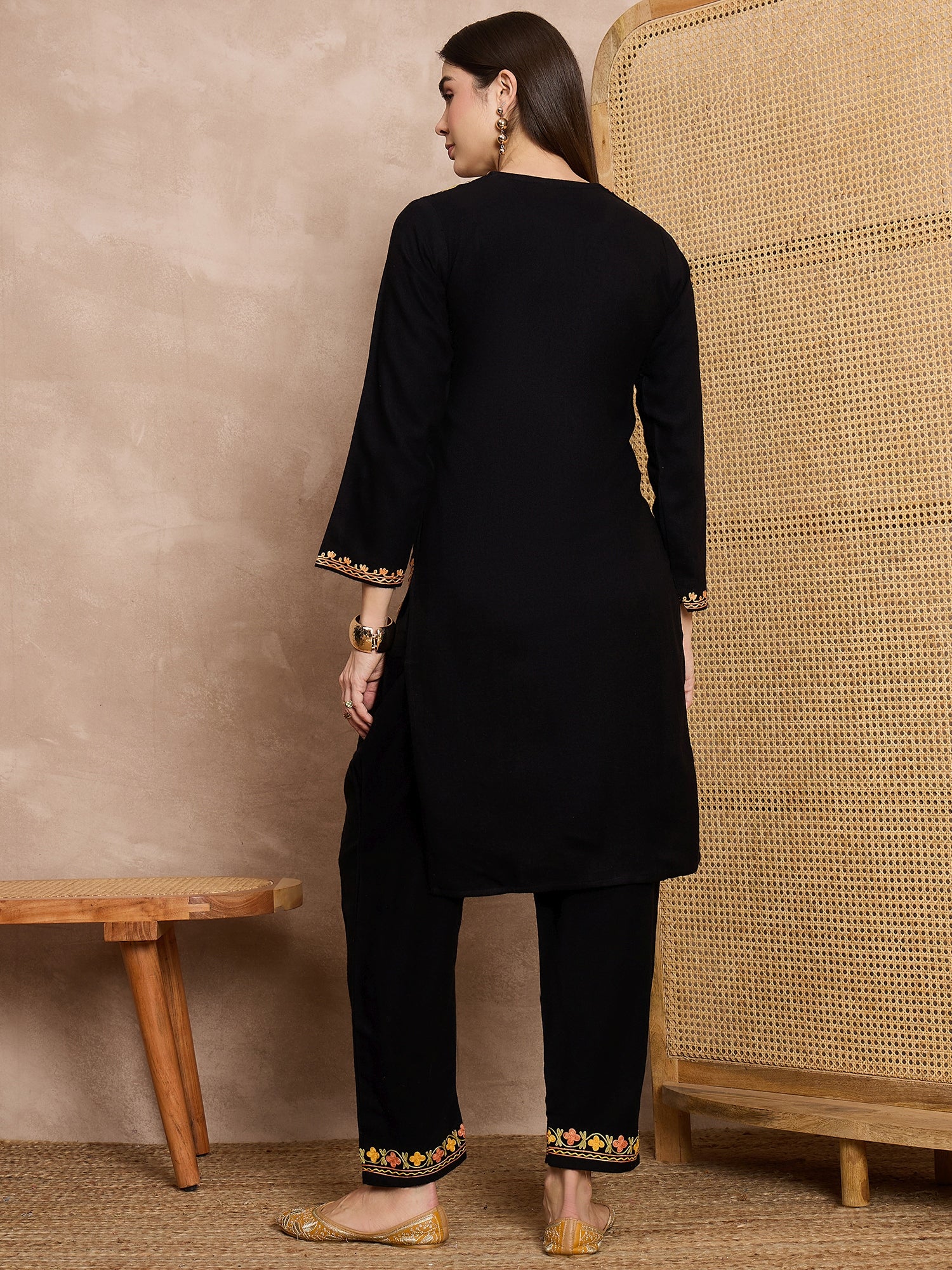 Aatika_Black_Kashmiri_Woollen_Kurta_Co-ord_Set_shop_Namastay