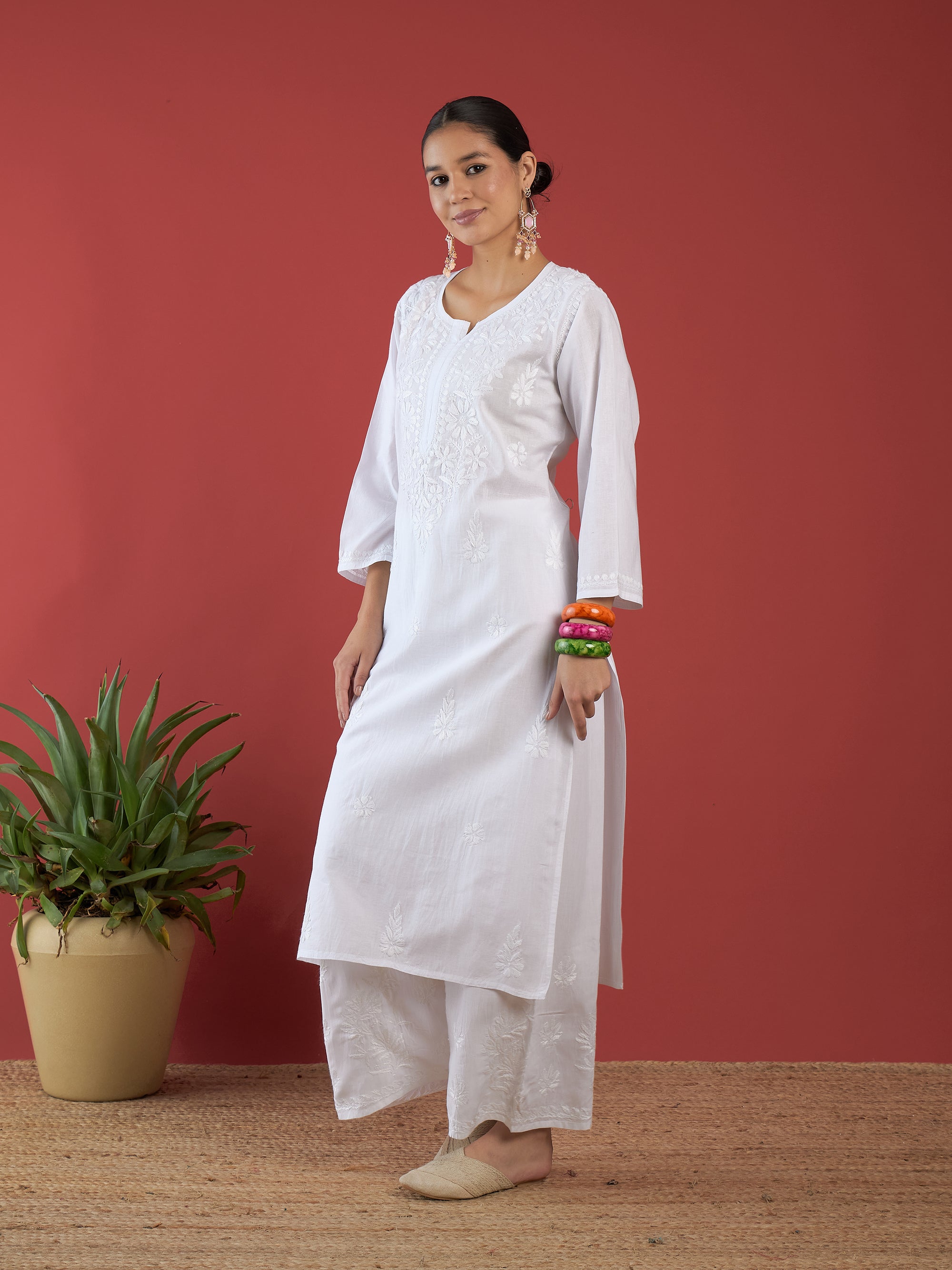 Aleena_White_Straight_Chikanakri_Cotton_Kurta_shop_Namastay