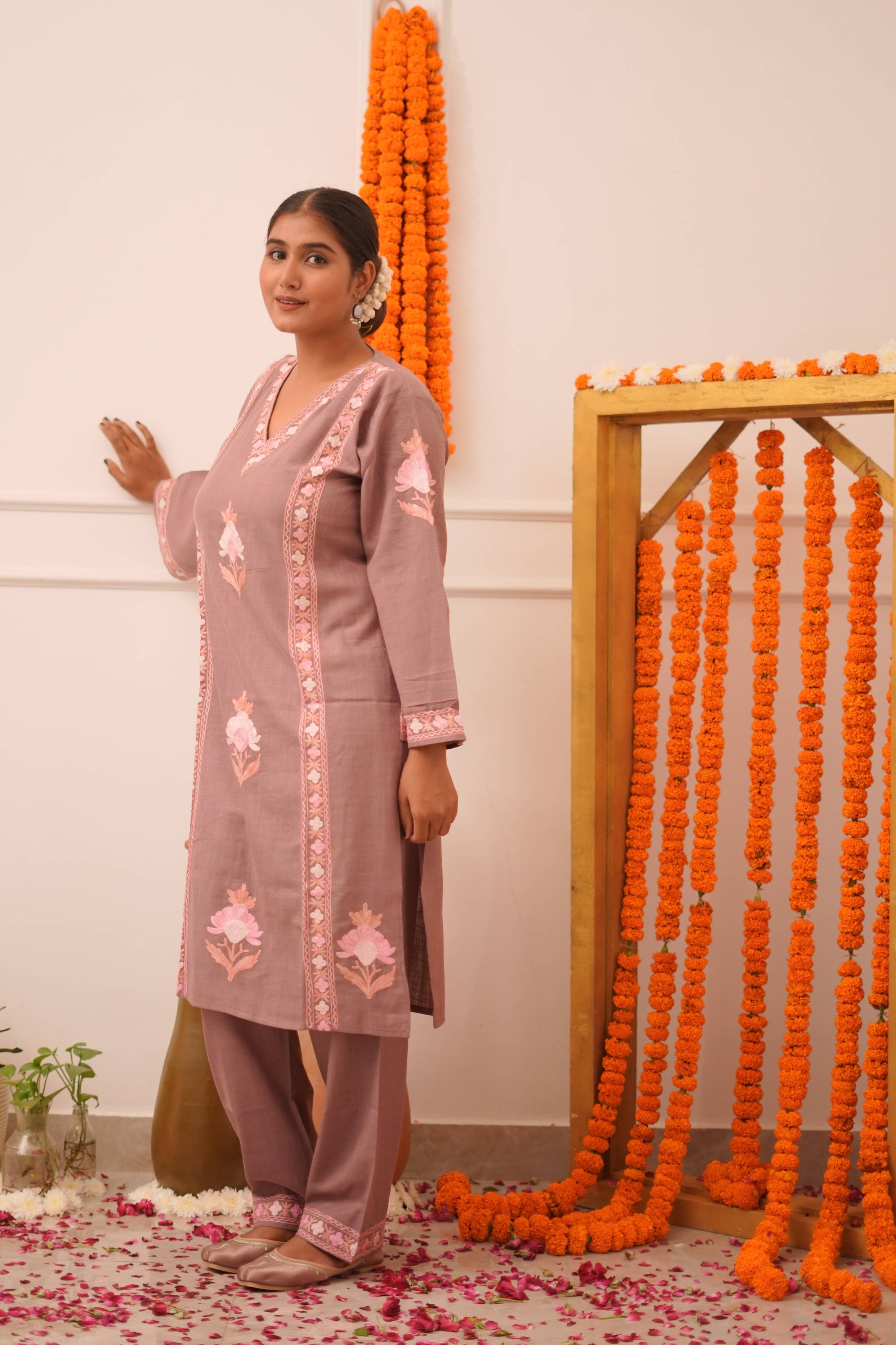 Noor Chai Pink Cotton Kashmiri Kurta and Pants Set