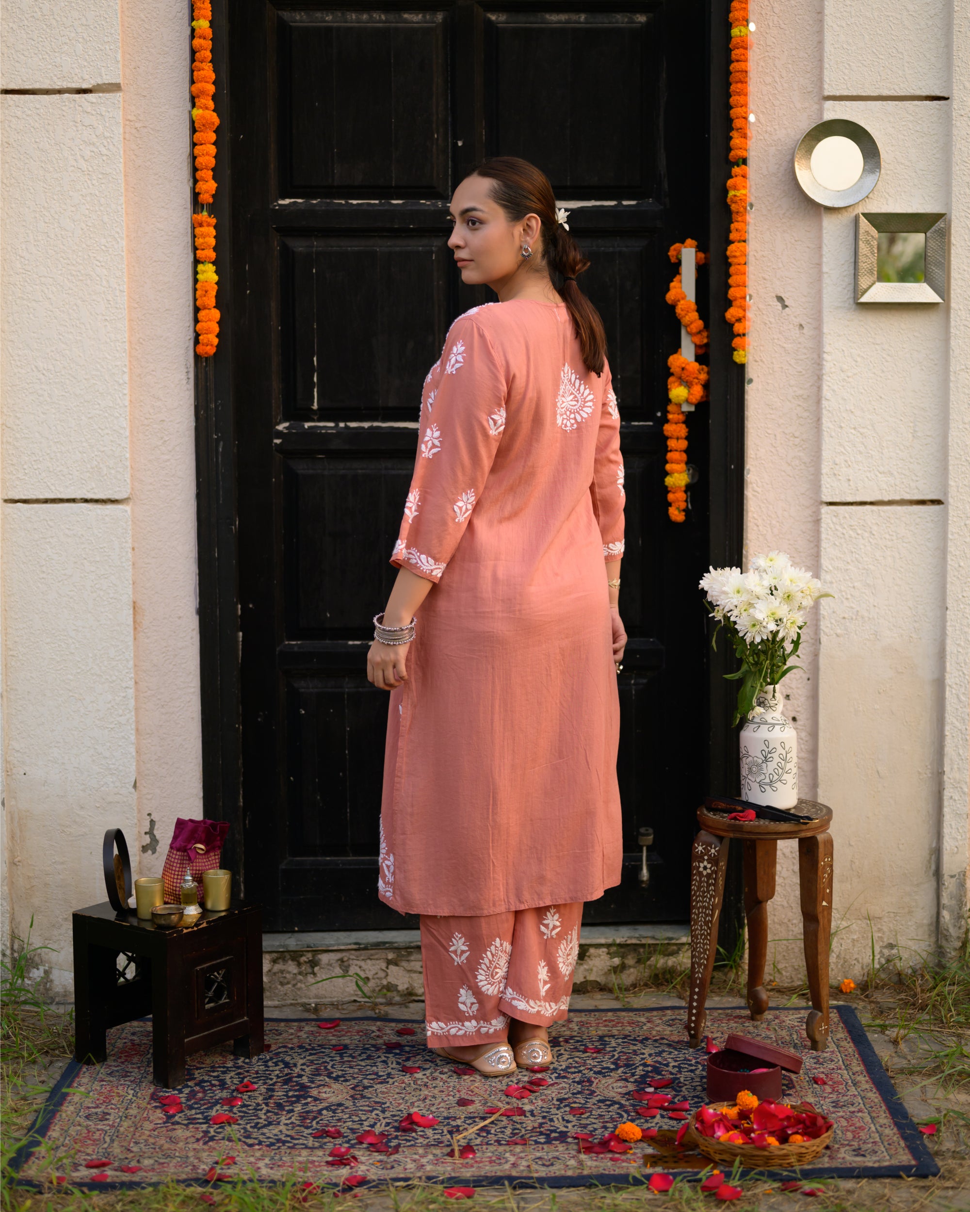 Laiba Pink Kashmiri Kaftan Kurta Set with Pants