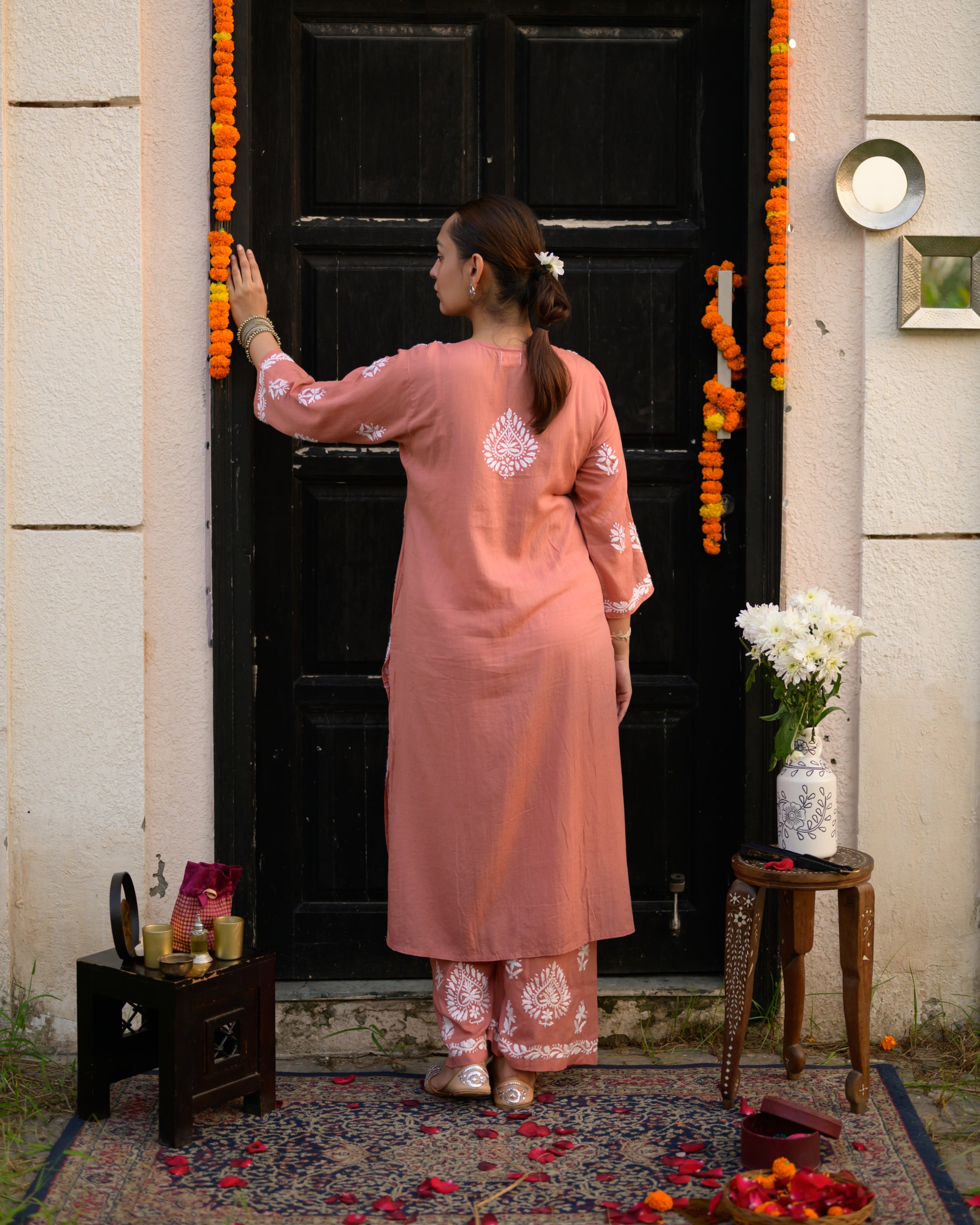 Laiba Pink Kashmiri Kaftan Kurta Set with Pants