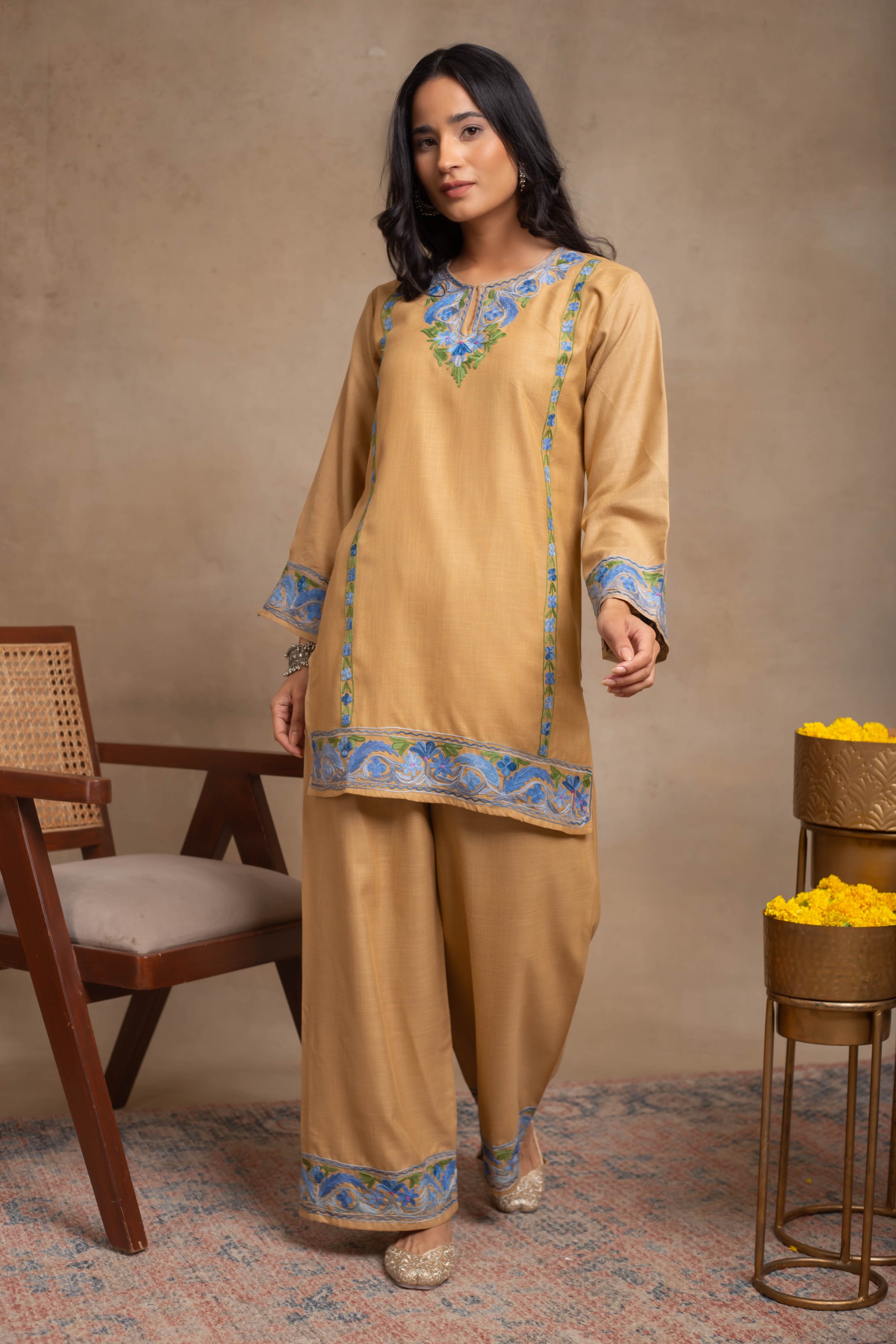 Hina_Beige_Kashmiri_Cotton_Coord_Set_Beige_Set_shop_Namastay