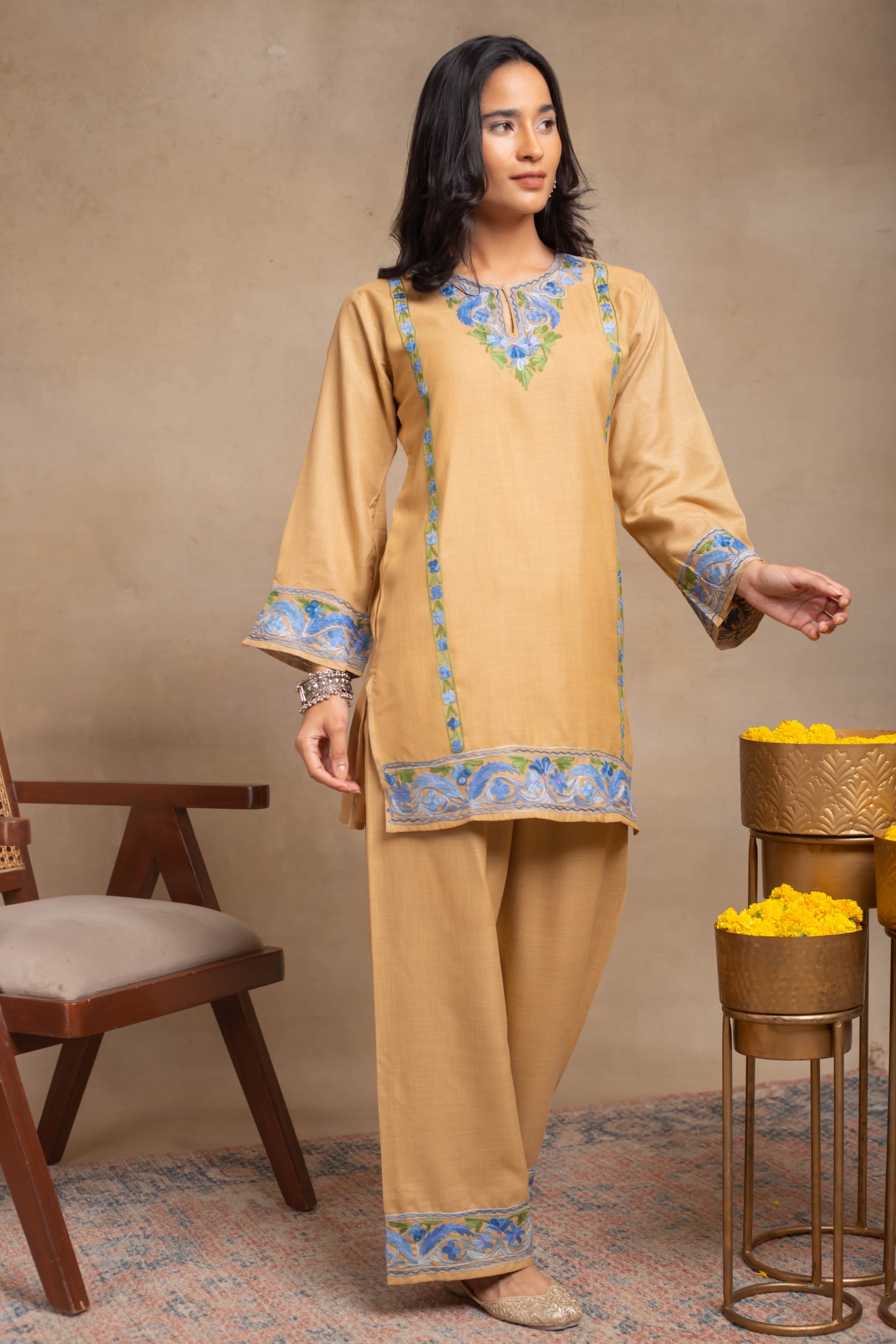 Hina_Beige_Kashmiri_Cotton_Coord_Set_Beige_Set_shop_Namastay