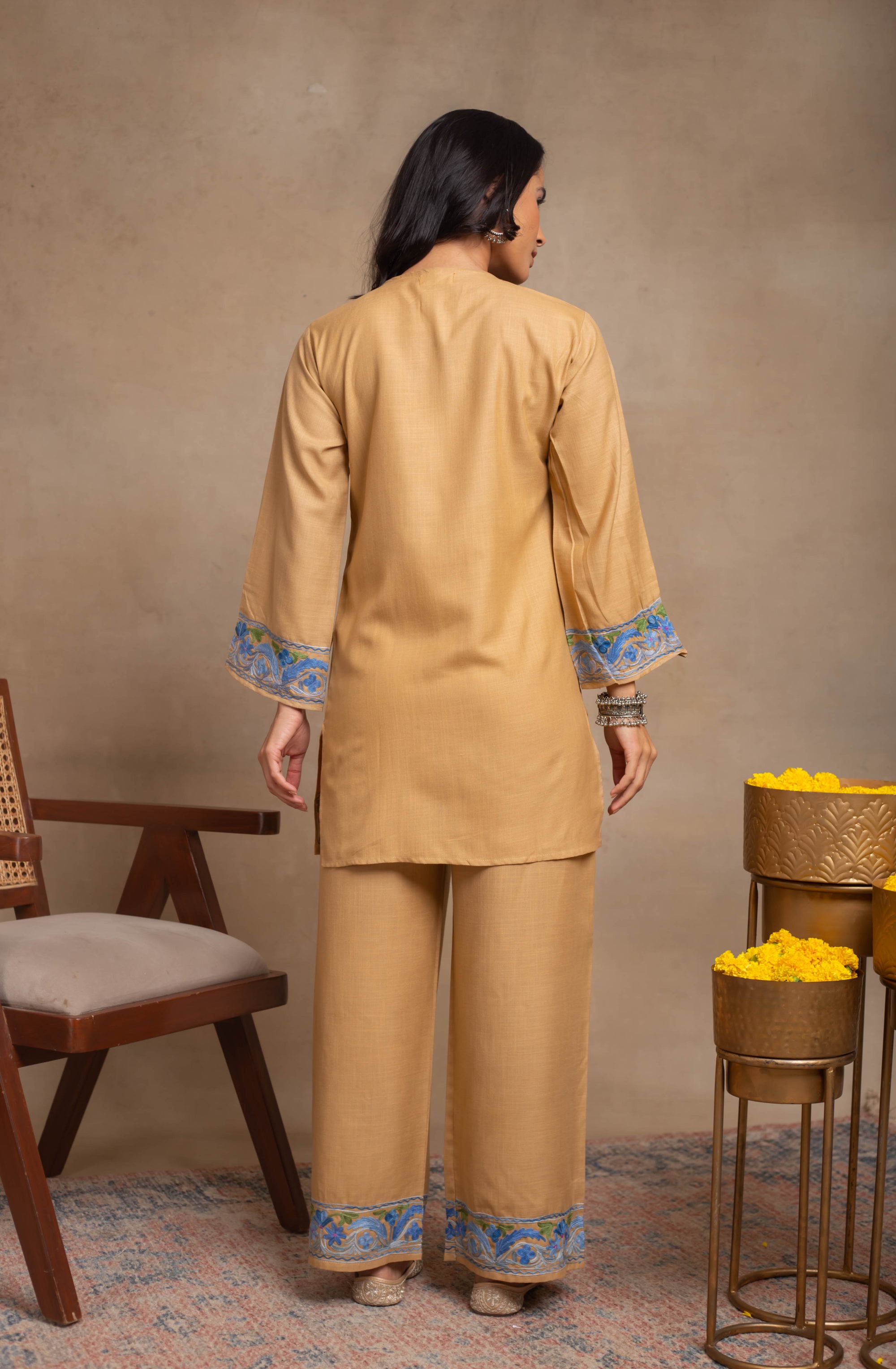 Hina_Beige_Kashmiri_Cotton_Coord_Set_Beige_Set_shop_Namastay