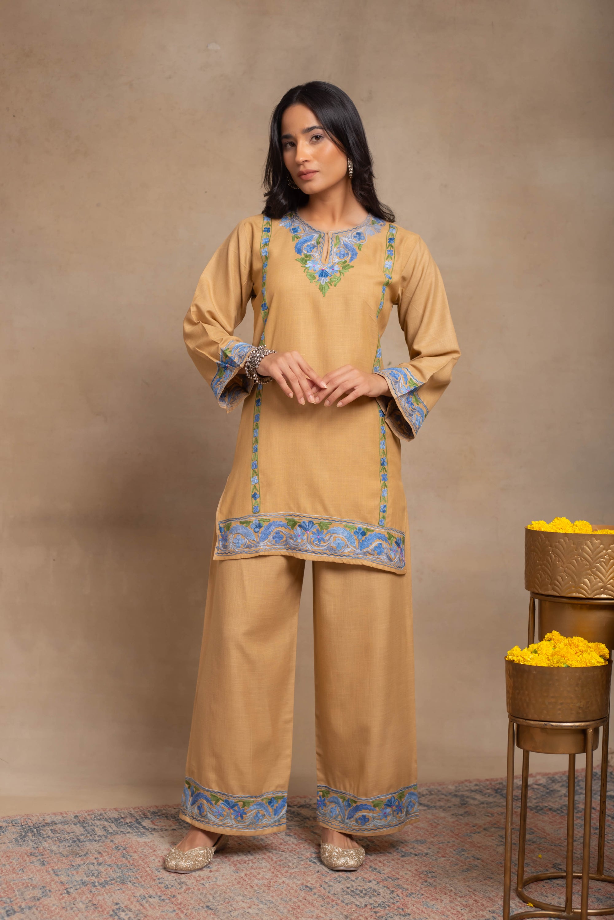 Hina_Beige_Kashmiri_Cotton_Coord_Set_Beige_Set_shop_Namastay