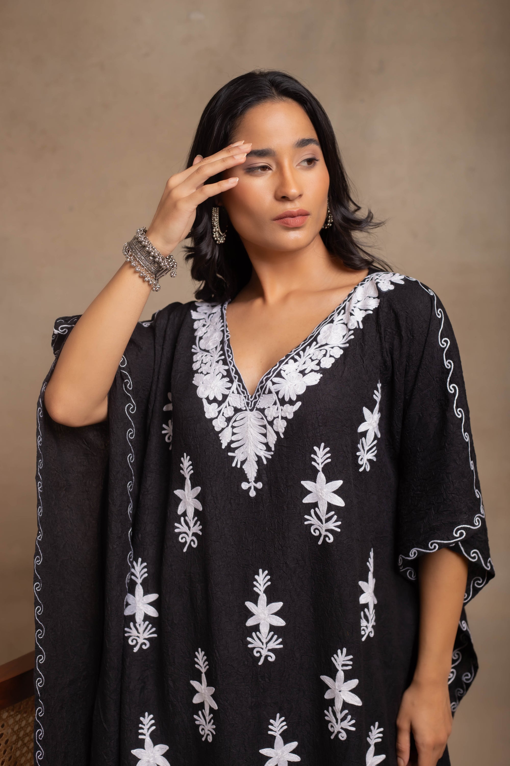 Mahreen_Black_Kashmiri_Cotton_Kaftan_Coord_Set_shop_Namastay