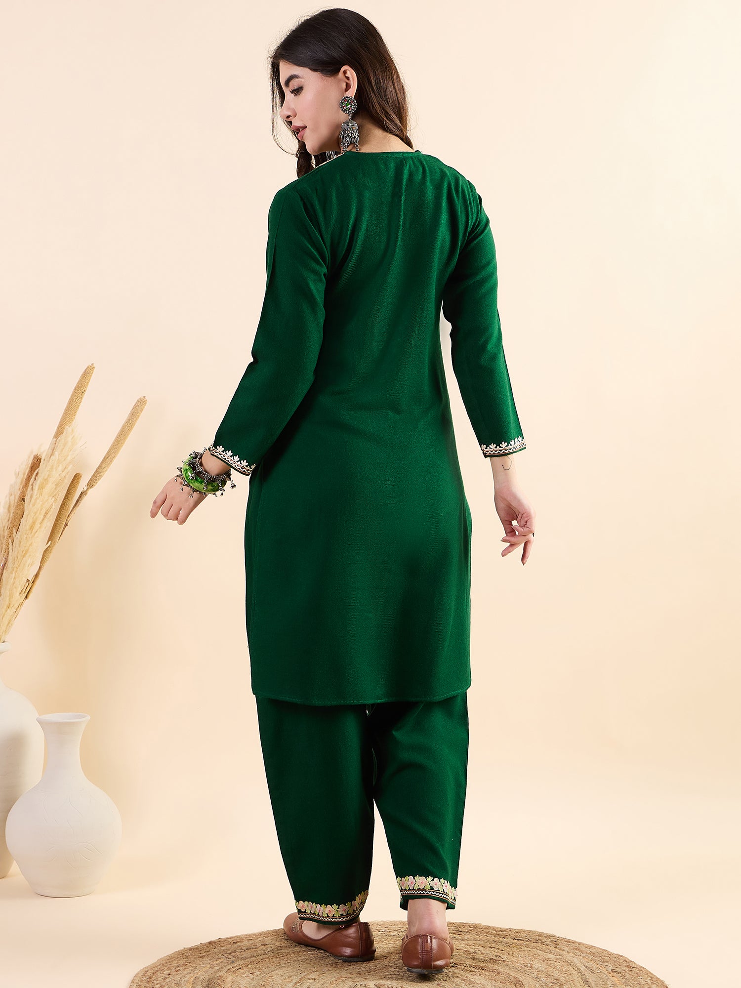 Rima_Green_Kashmiri_Woollen_Kurta_Co-ord_Set_shop_Namastay