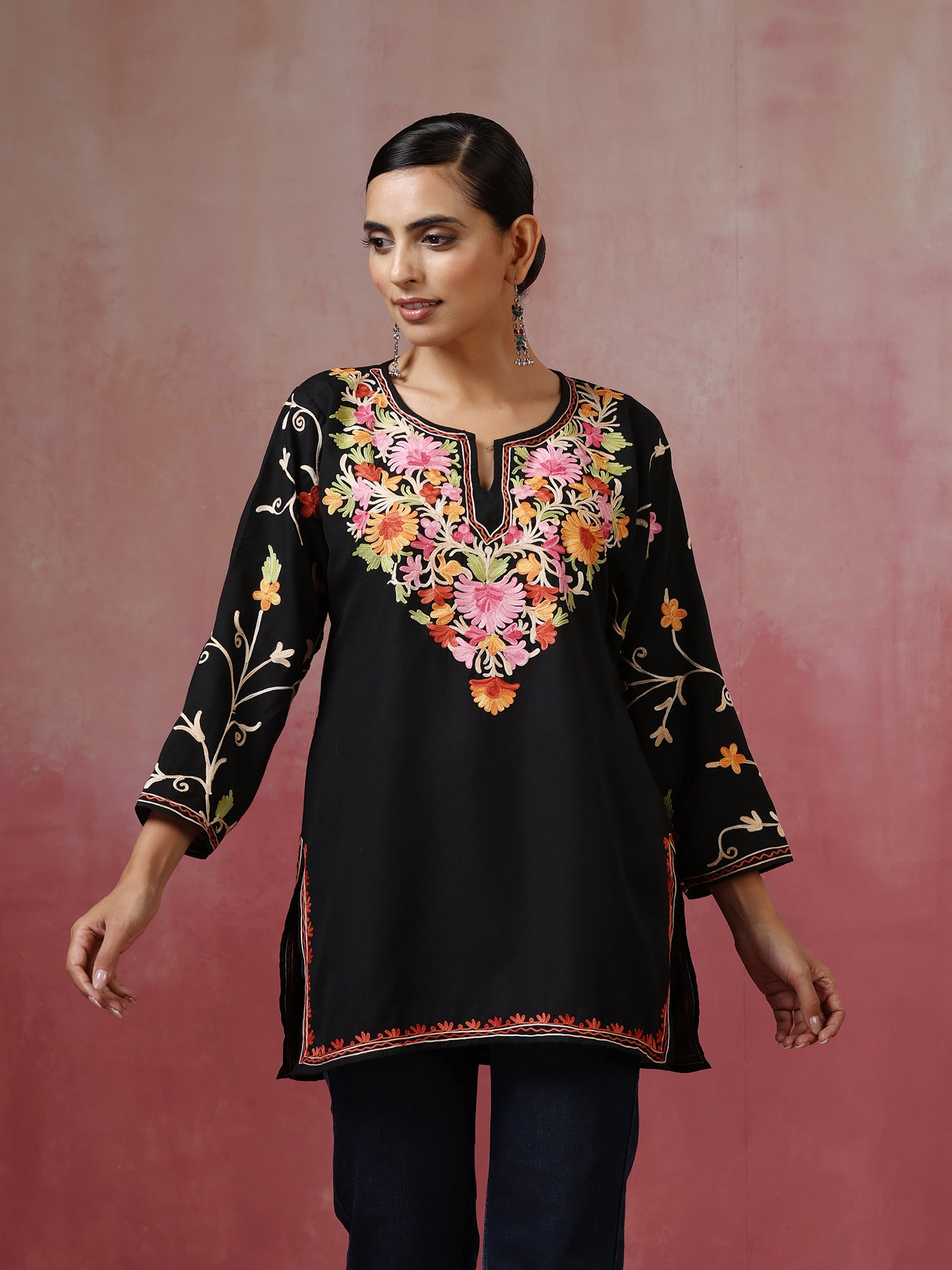 Sahar_Black_Kashmiri_Short_Cotton_Kurta_shop_Namastay