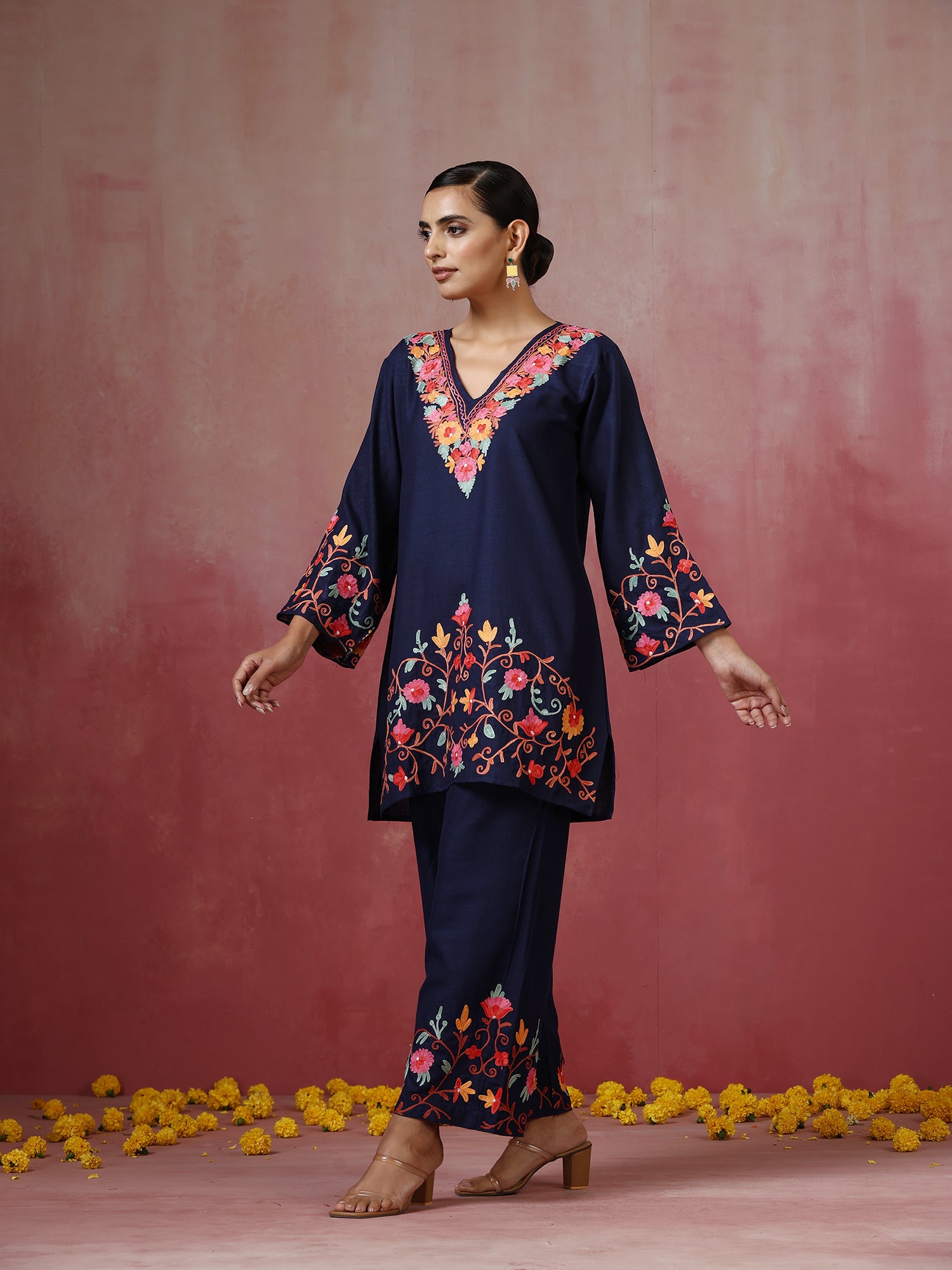 Soha Cotton Kashmiri Cotton Kurta Co-ord Set