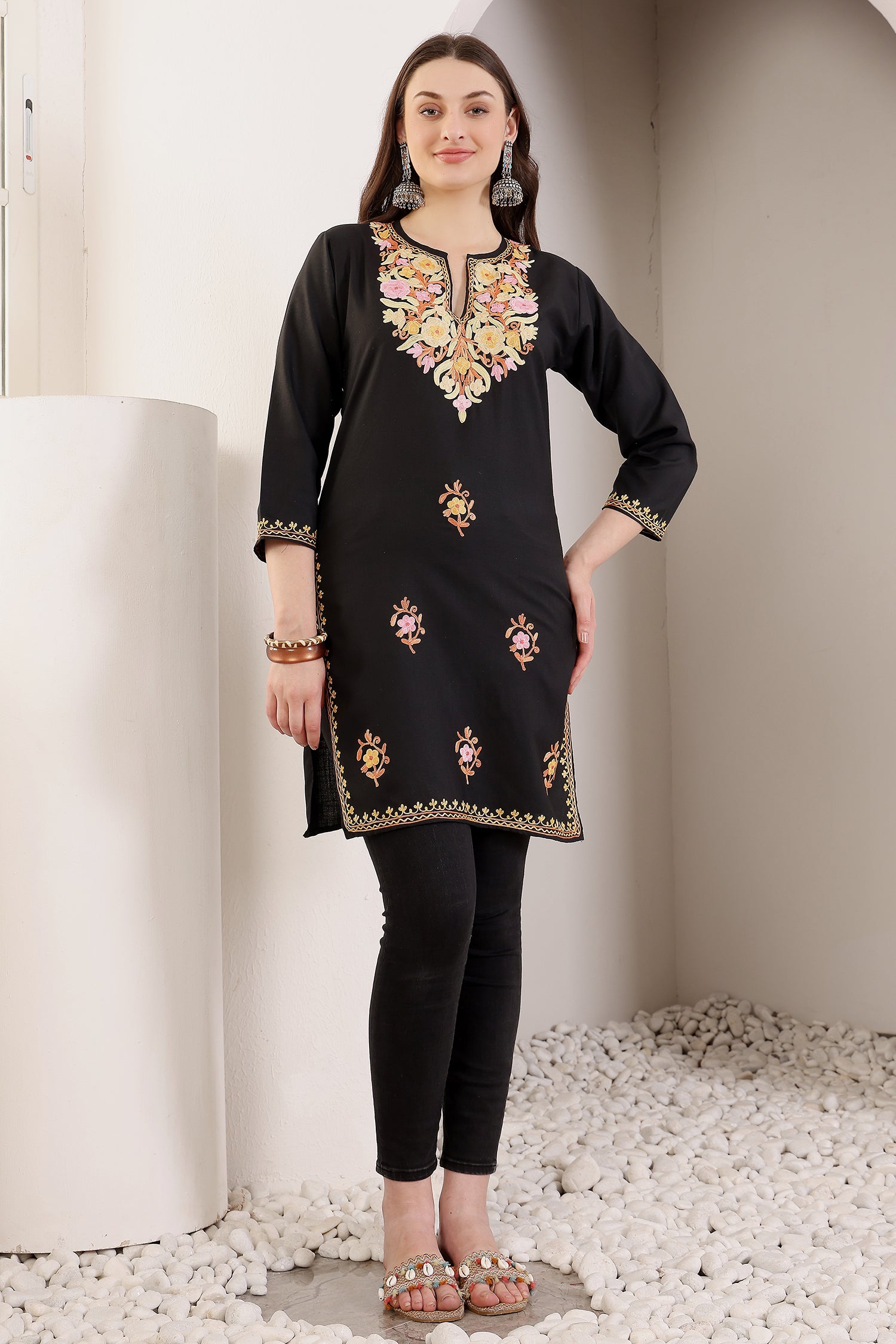 Mina_Black_Kashmiri_Straight_Long_Cotton_Kurta_shop_Namastay