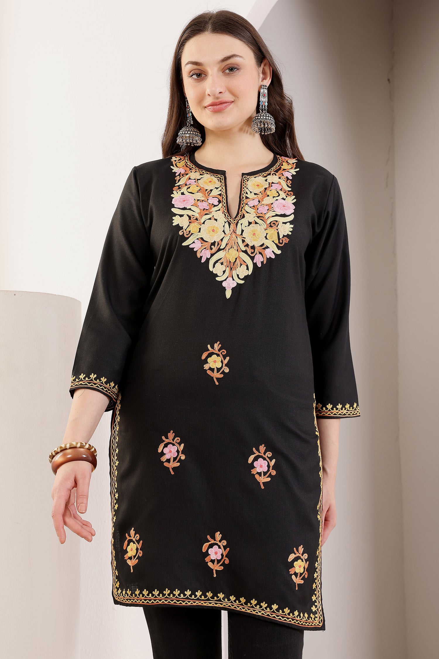 Mina_Black_Kashmiri_Straight_Long_Cotton_Kurta_shop_Namastay
