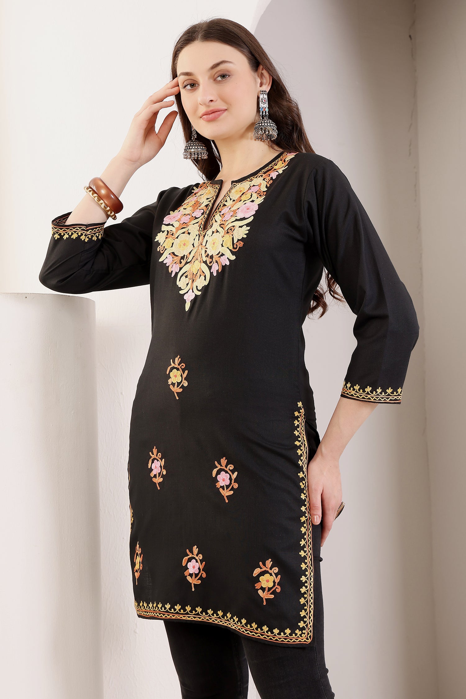 Mina_Black_Kashmiri_Straight_Long_Cotton_Kurta_shop_Namastay