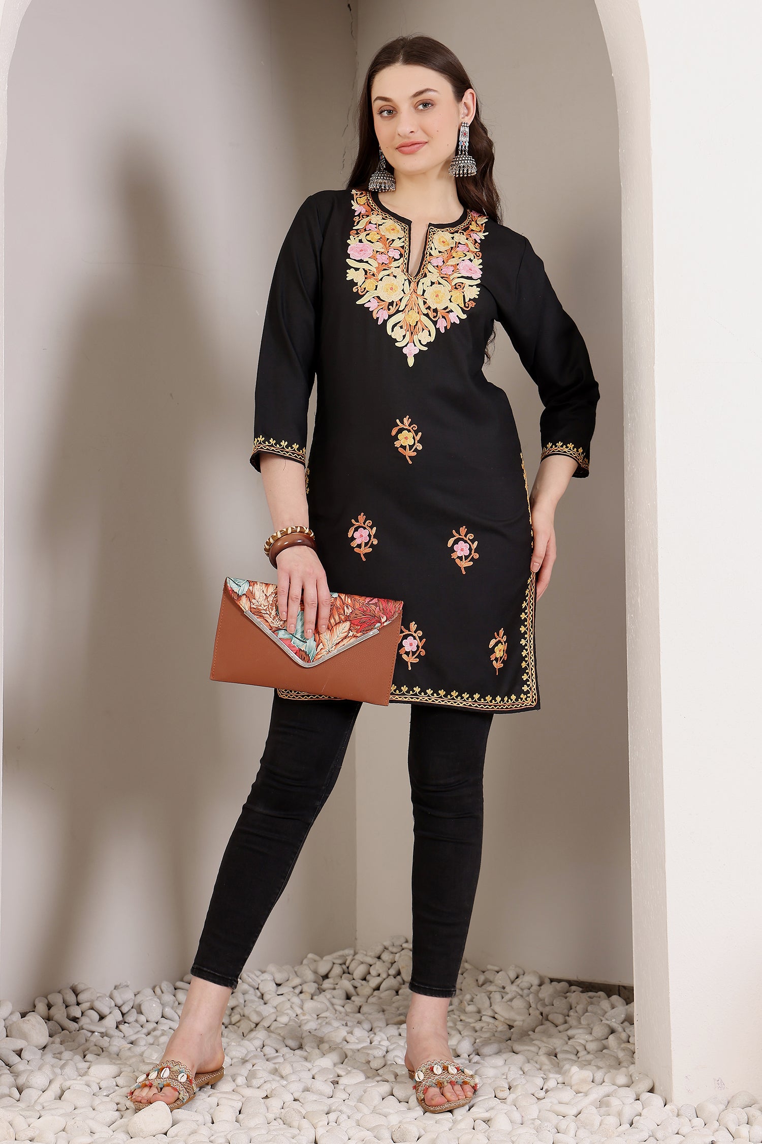 Mina_Black_Kashmiri_Straight_Long_Cotton_Kurta_shop_Namastay
