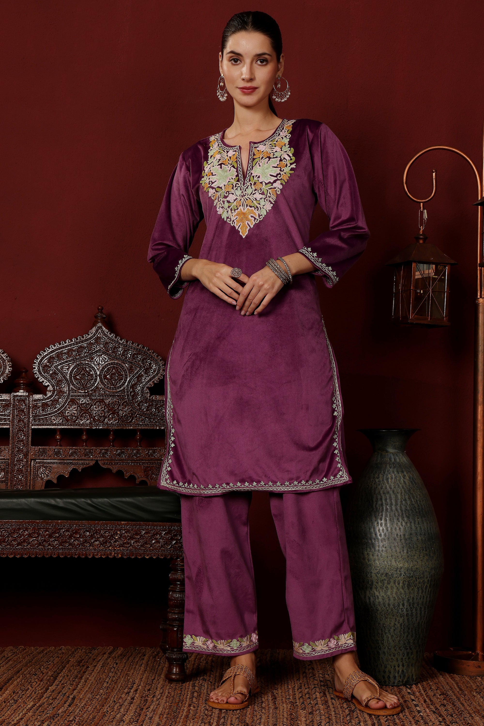 Aliza_Kashmiri_Embroidered_Purple_Velvet_Coord_Kurta_Set_shop_Namastay