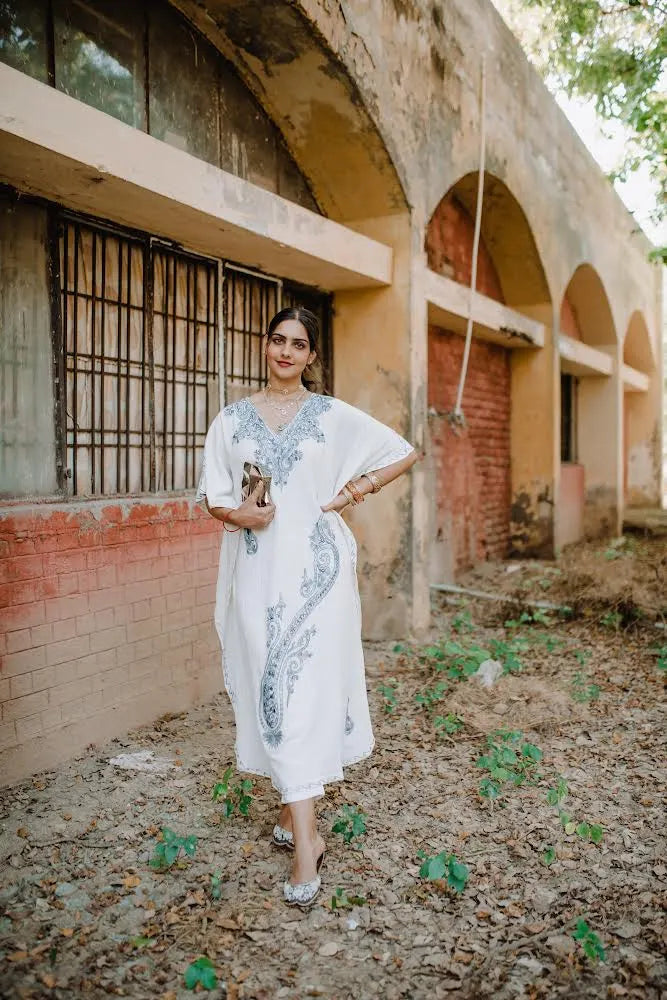 ivory kashmiri embroidered kaftan long 4